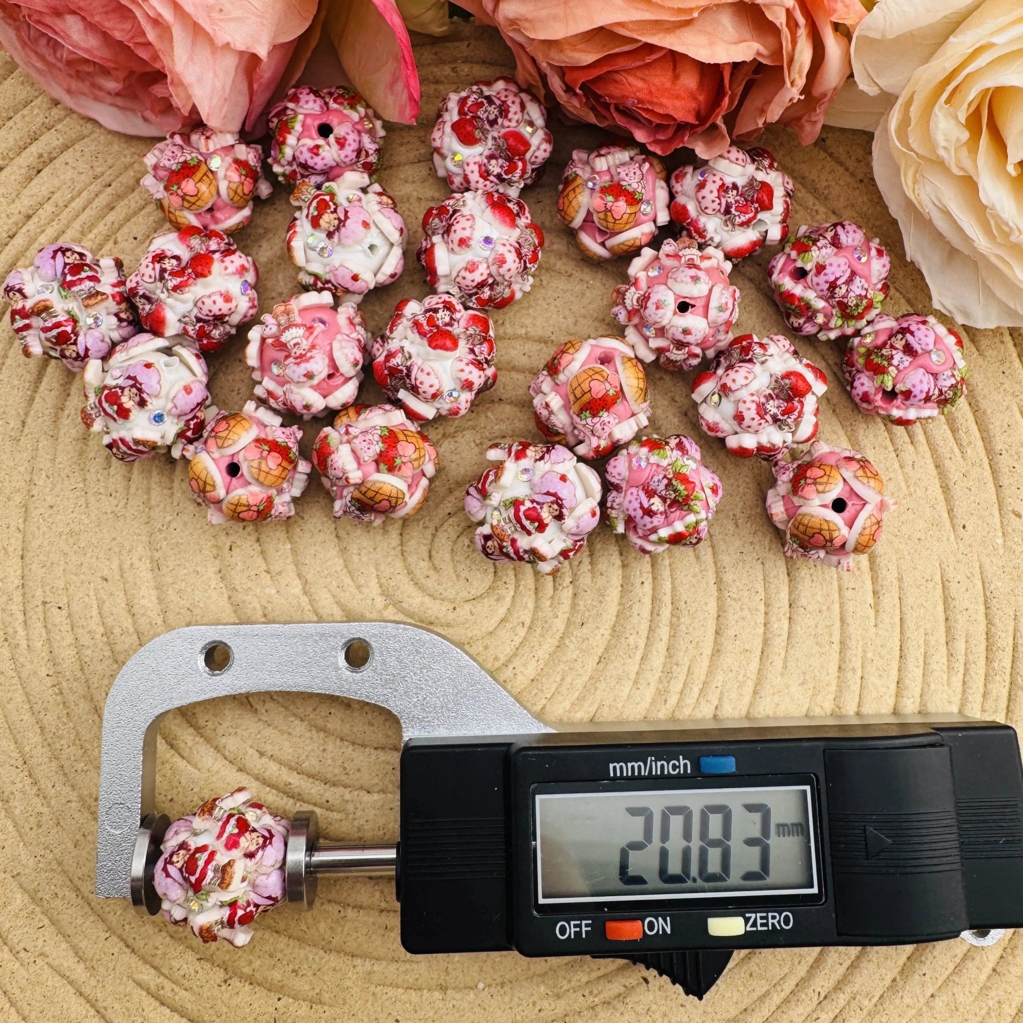 FS10088-20mm Strawberry Clay Beads For Beadable Pens Keychain Making -Zoe DIY Wholesale