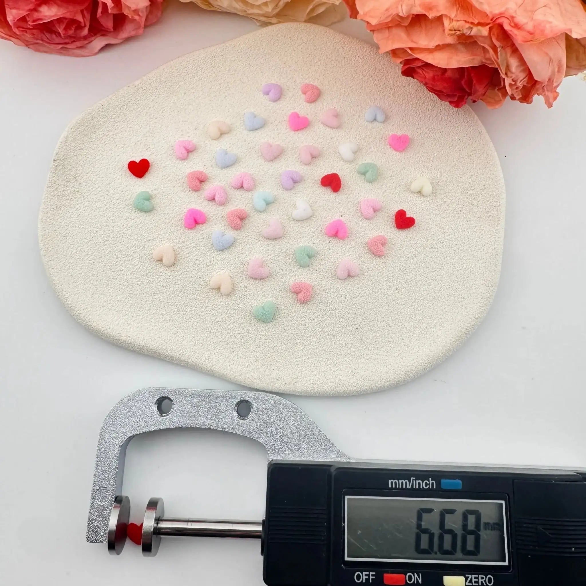FS101206-About 6*7mm Random Mixed Glowing Heart Nail Charms For Making Fancy Beads Or Fancy Pens -Zoe DIY Wholesale