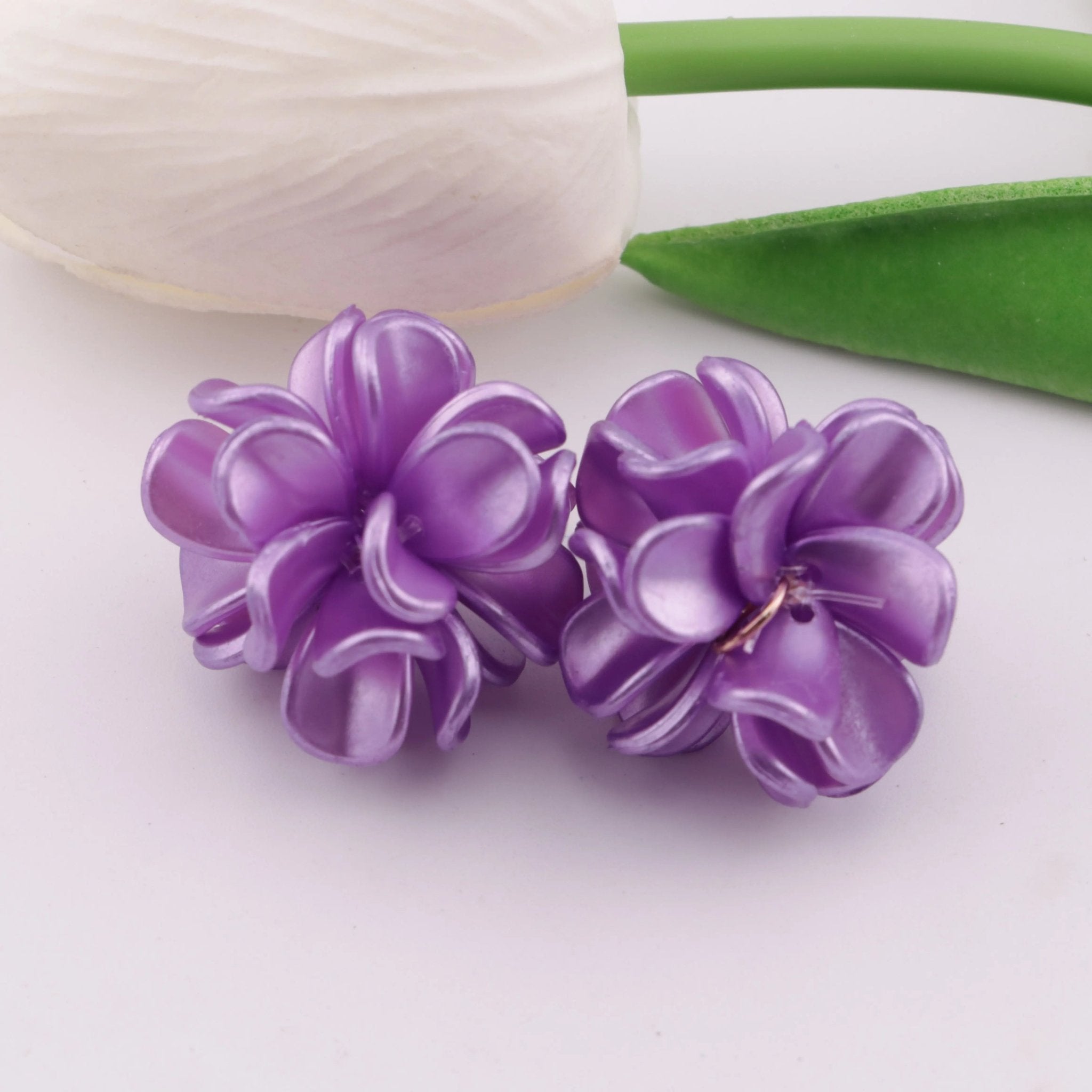 FS1013-28MM Pearl Looking Flower Beads With Ring Connector Fit For Beadable Pens -Zoe DIY Wholesale