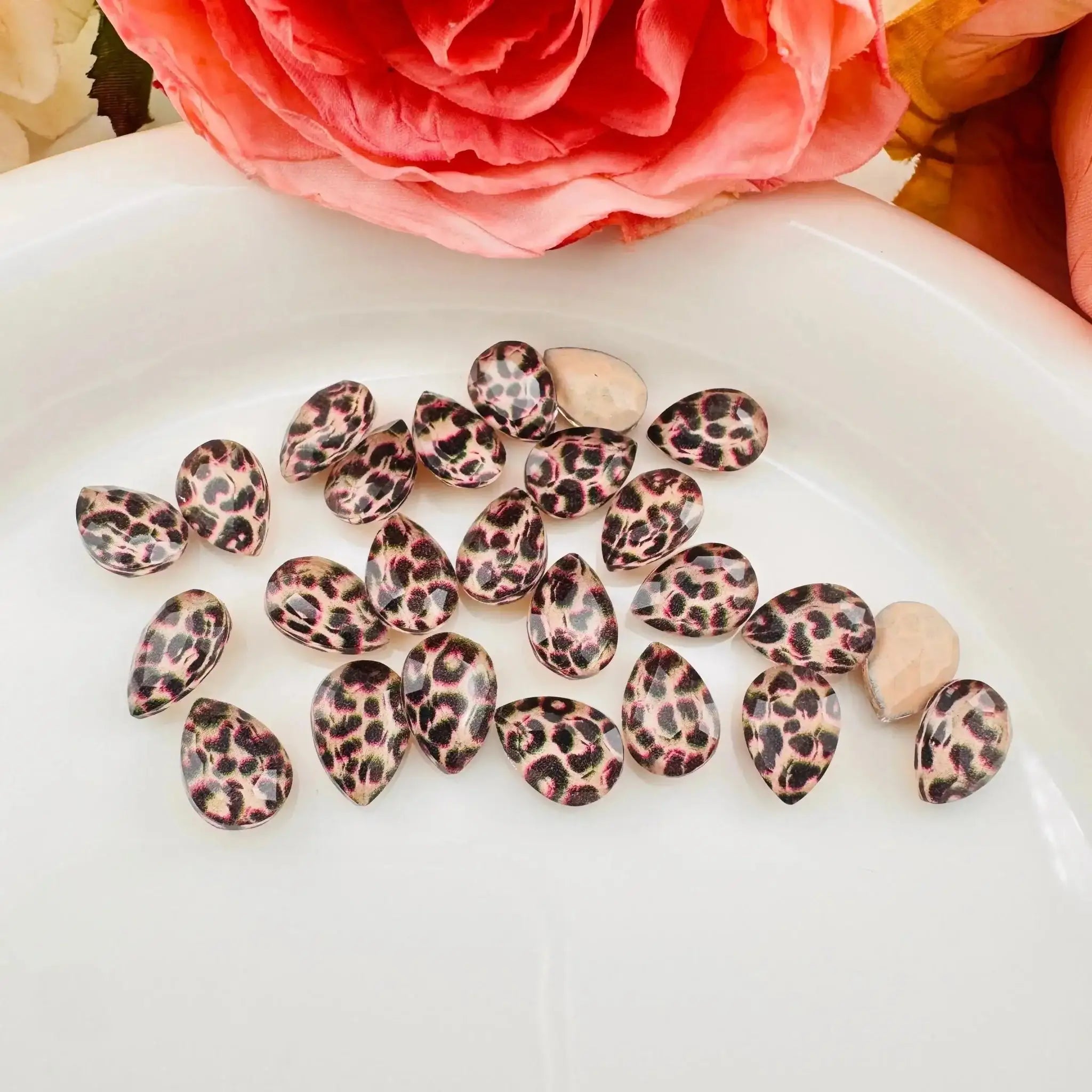 FS101467-About7×11mm Waterdrop Glass Leopard Printed Nail Charms -Zoe DIY Wholesale
