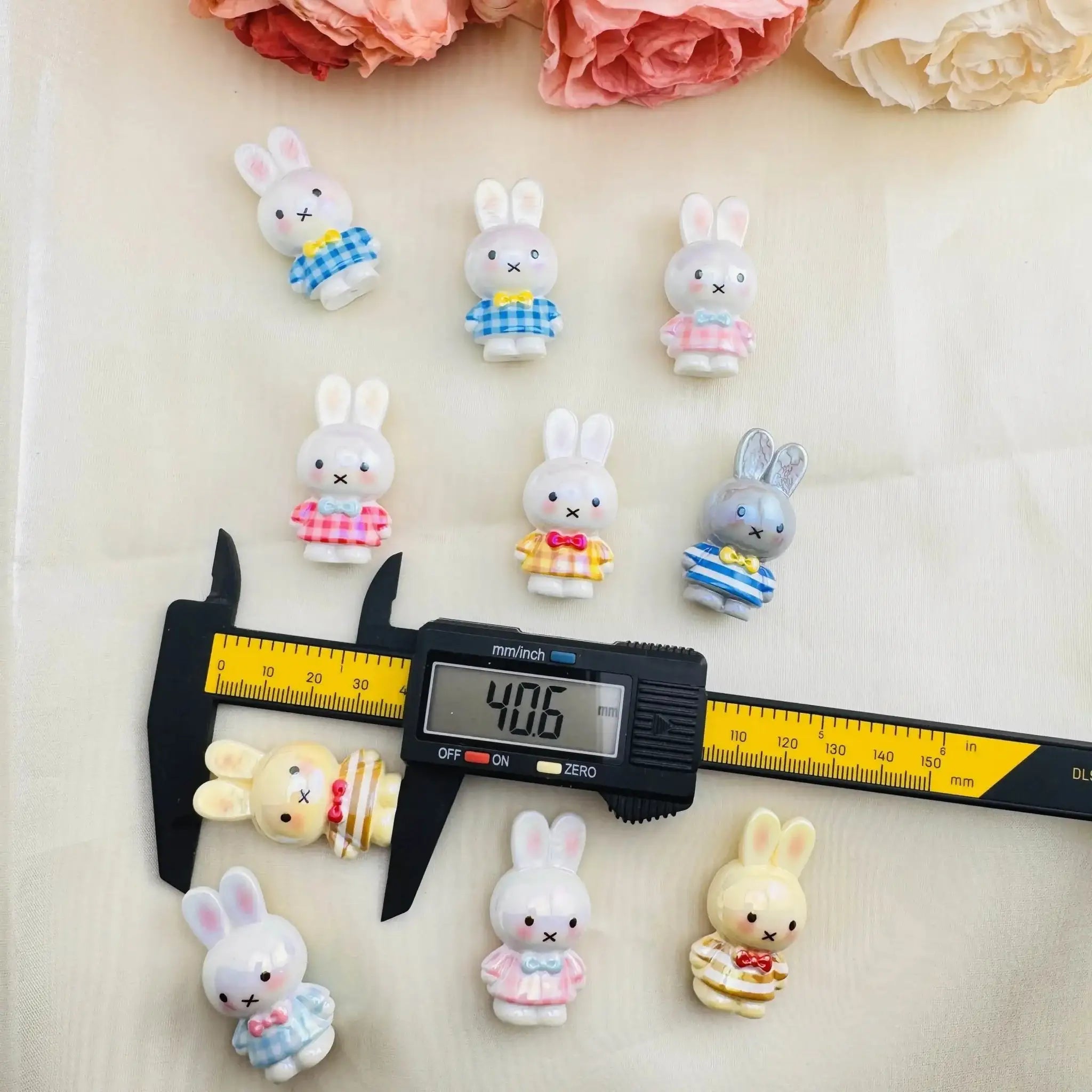 FS10395-Random Mixed Color UV Coating Rabbit Resin Beads Fit For Beadable Pens Keychain Making -Zoe DIY Wholesale