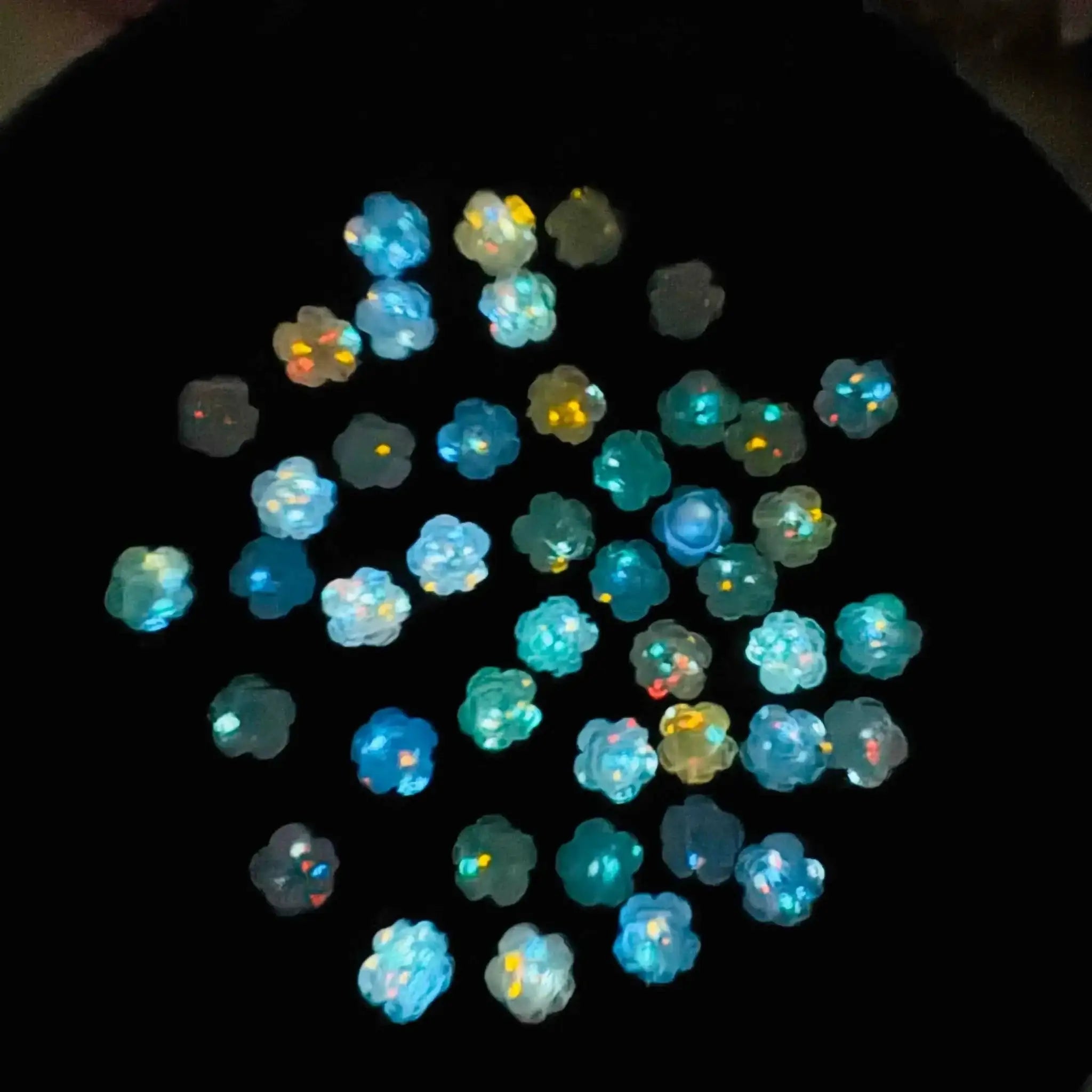 FS10547-300 Pieces White Luminous Color Changing Soft Flower Nail Charms For Making Fancy Beads Or Pens -Zoe DIY Wholesale