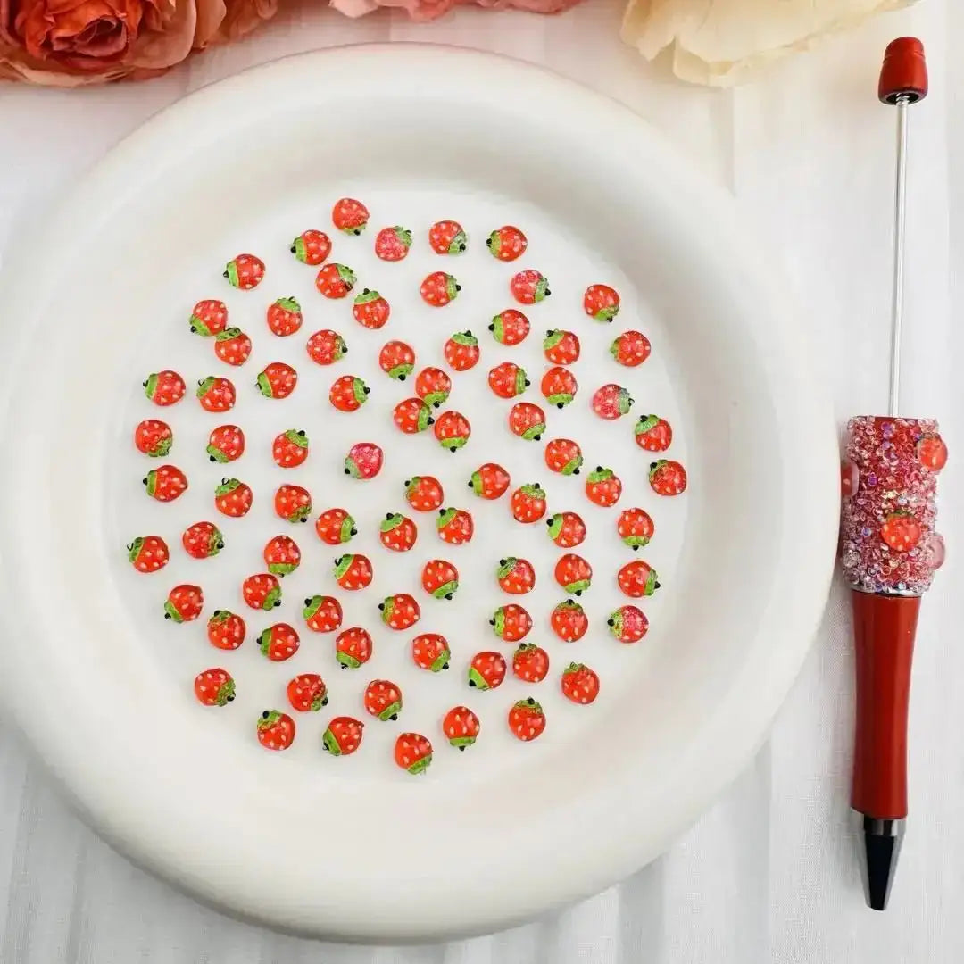 FS10646-6*7mm Strawberry Nail Charms -Zoe DIY Wholesale