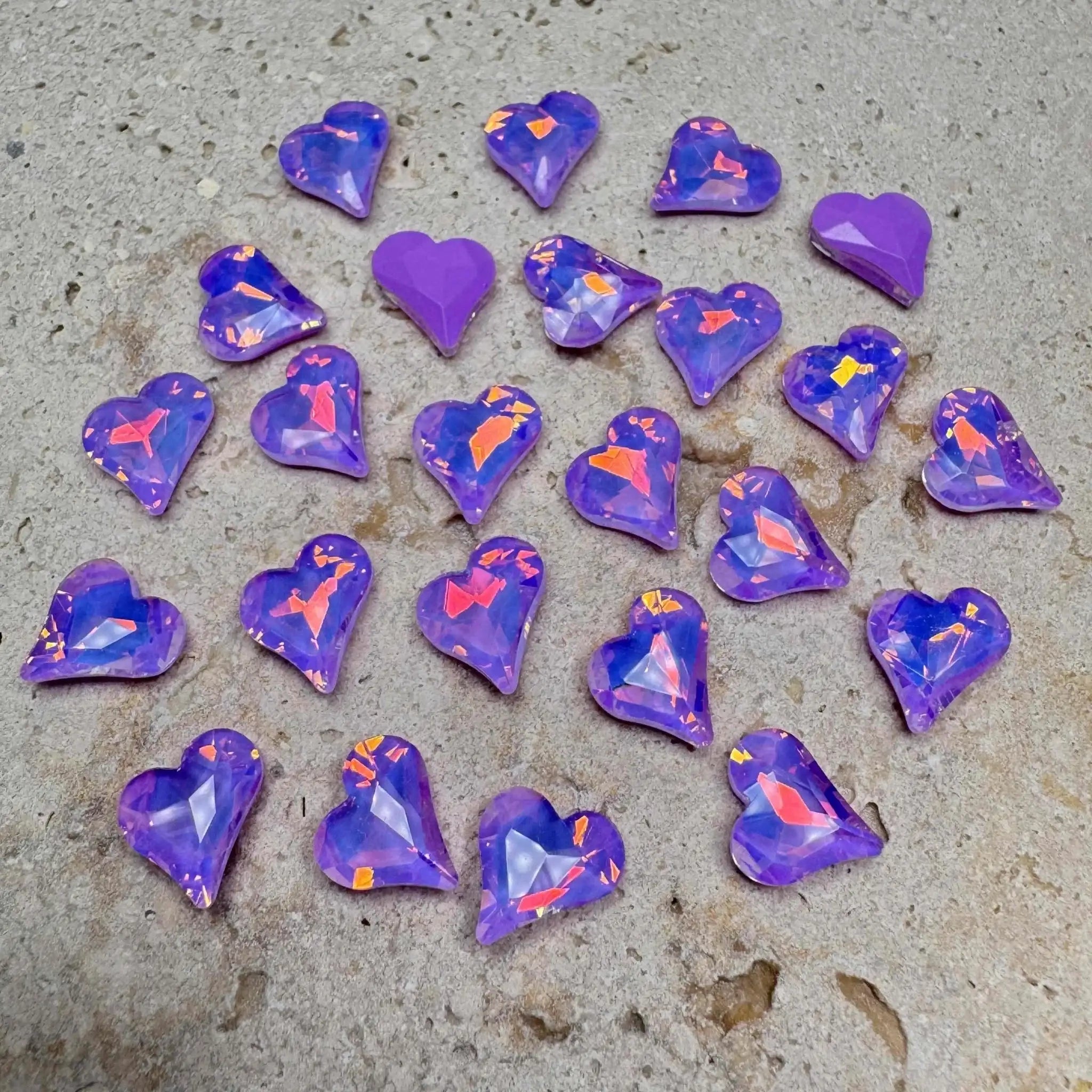 FS10706-8×9mm Mocha Color Heart Shape Crystal Nail Charms For Making Fancy Beads Or Fancy Beadable Pens -Zoe DIY Wholesale