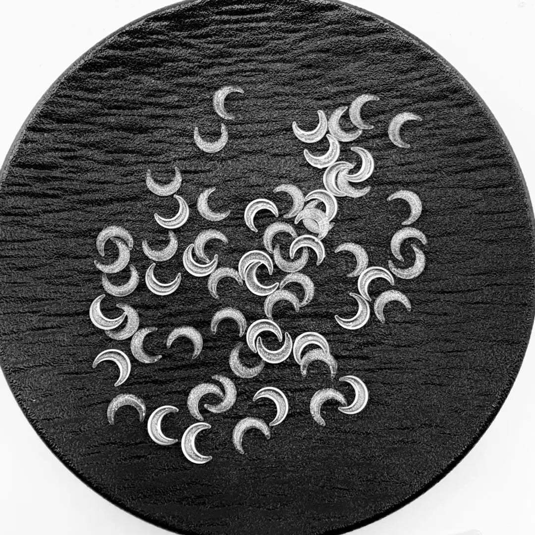 FS10980-10MM Starry Galaxy Moon Nail Charms -Zoe DIY Wholesale