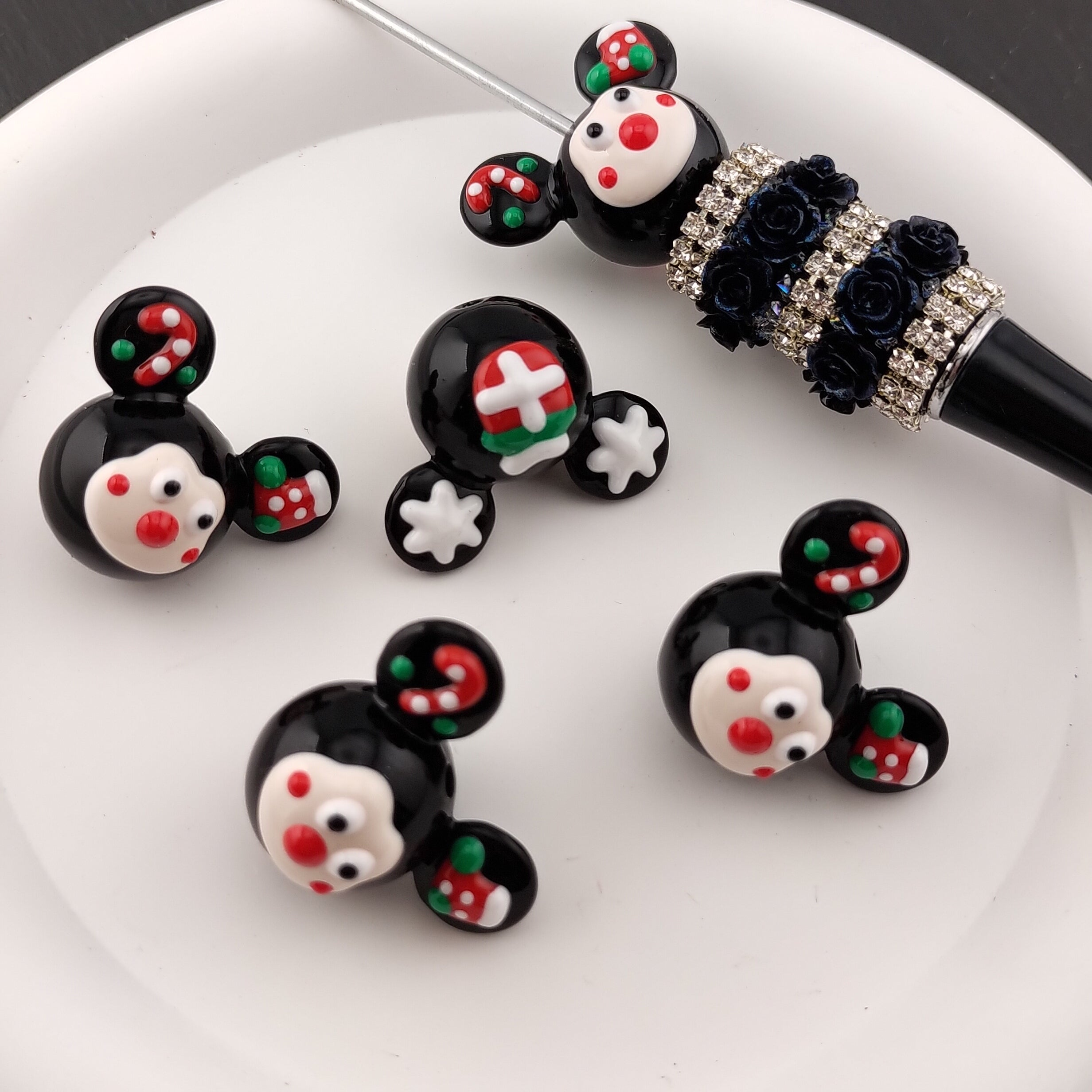 FS1833- 5PCS Christmas Mickey head hand-painted beads Fit For Beadable Pens