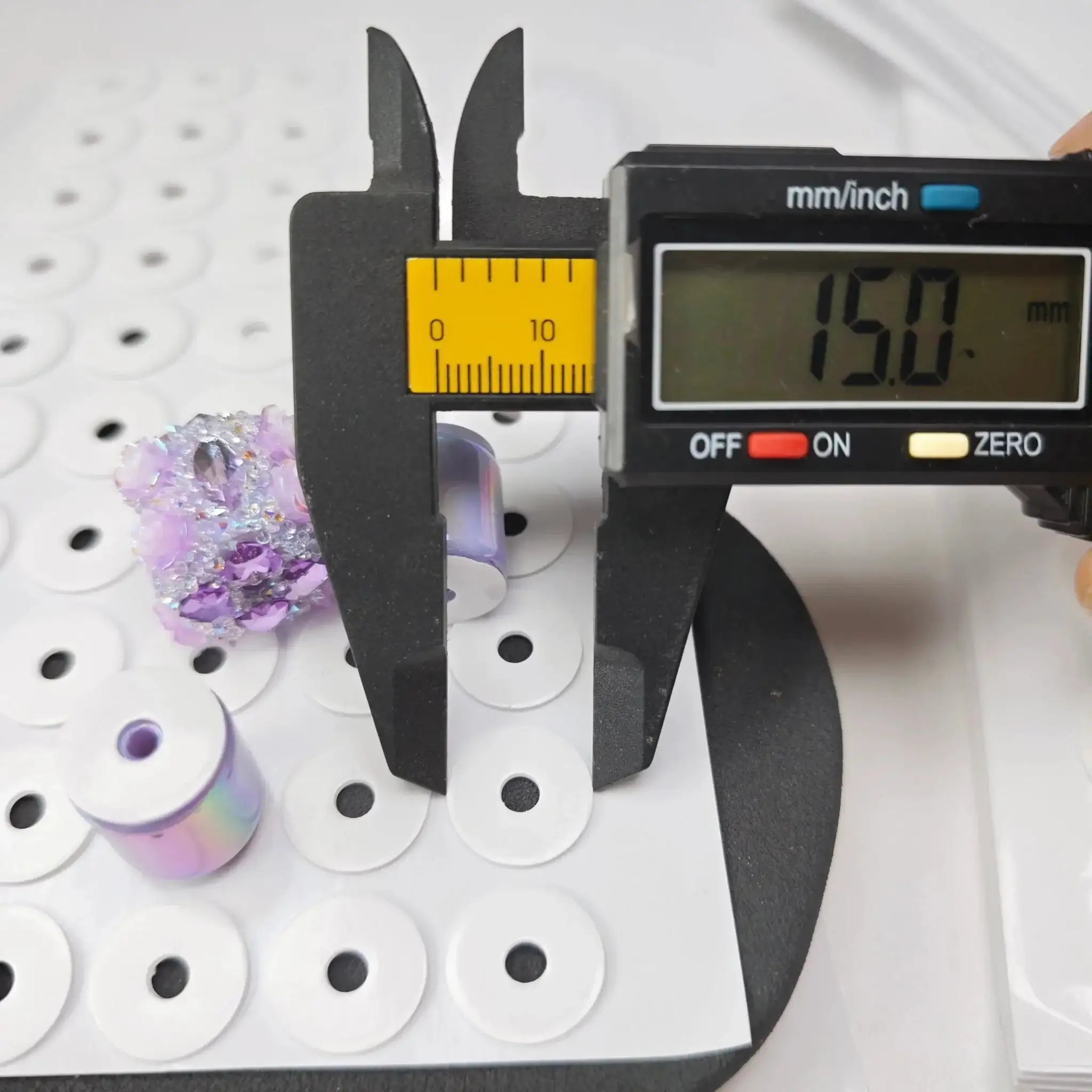 FS19105-15mm Round, With Middle Hole:4mm For Making Fancy Beads Sugar Beads -Zoe DIY Wholesale