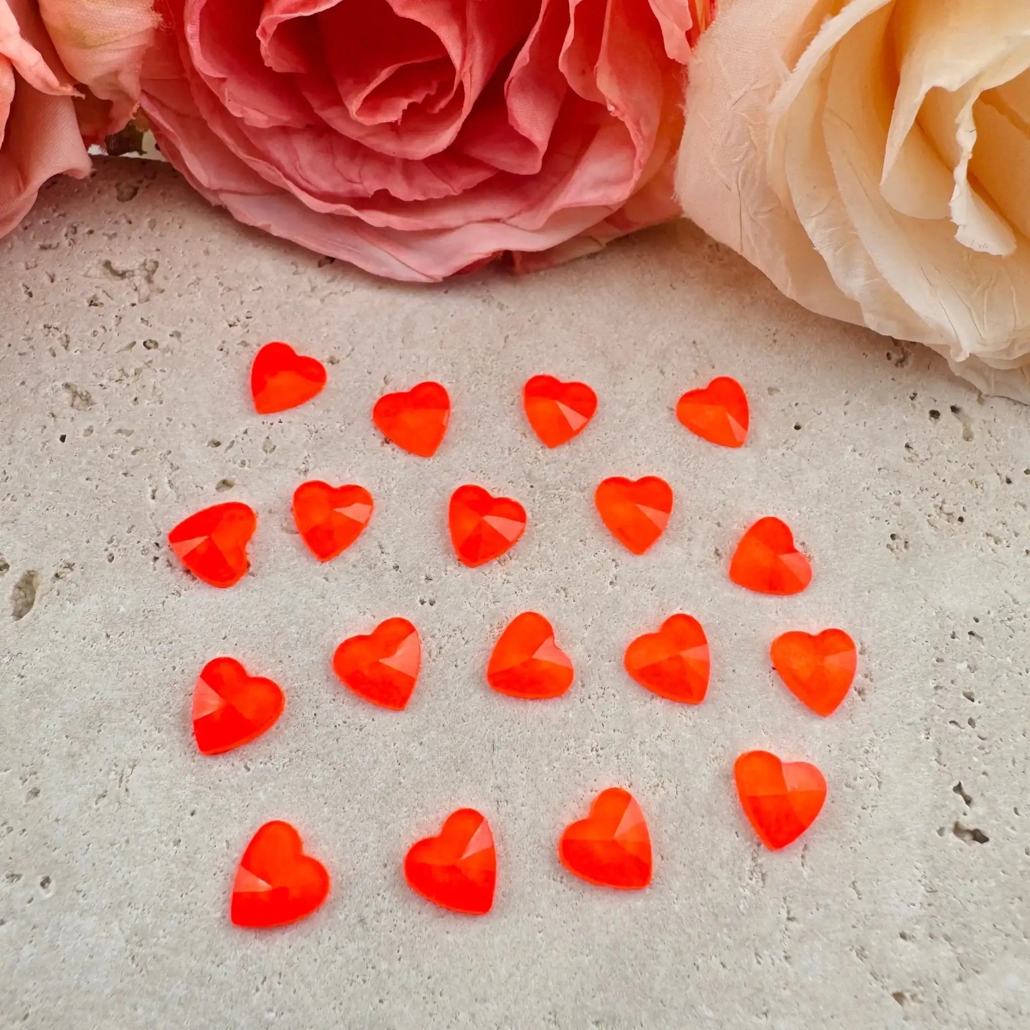 FS19158-About 7mm Neon Color Heart Glass Nail Charms -Zoe DIY Wholesale