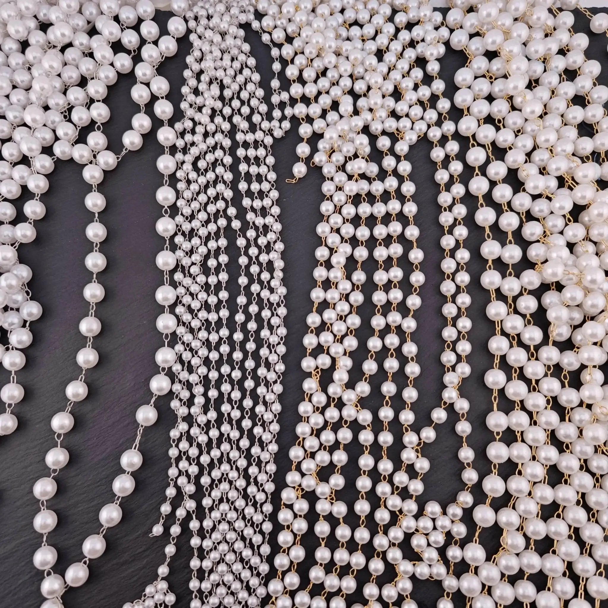 FS2087- 5 Meter 4mm Pearl Chain -Zoe DIY Wholesale