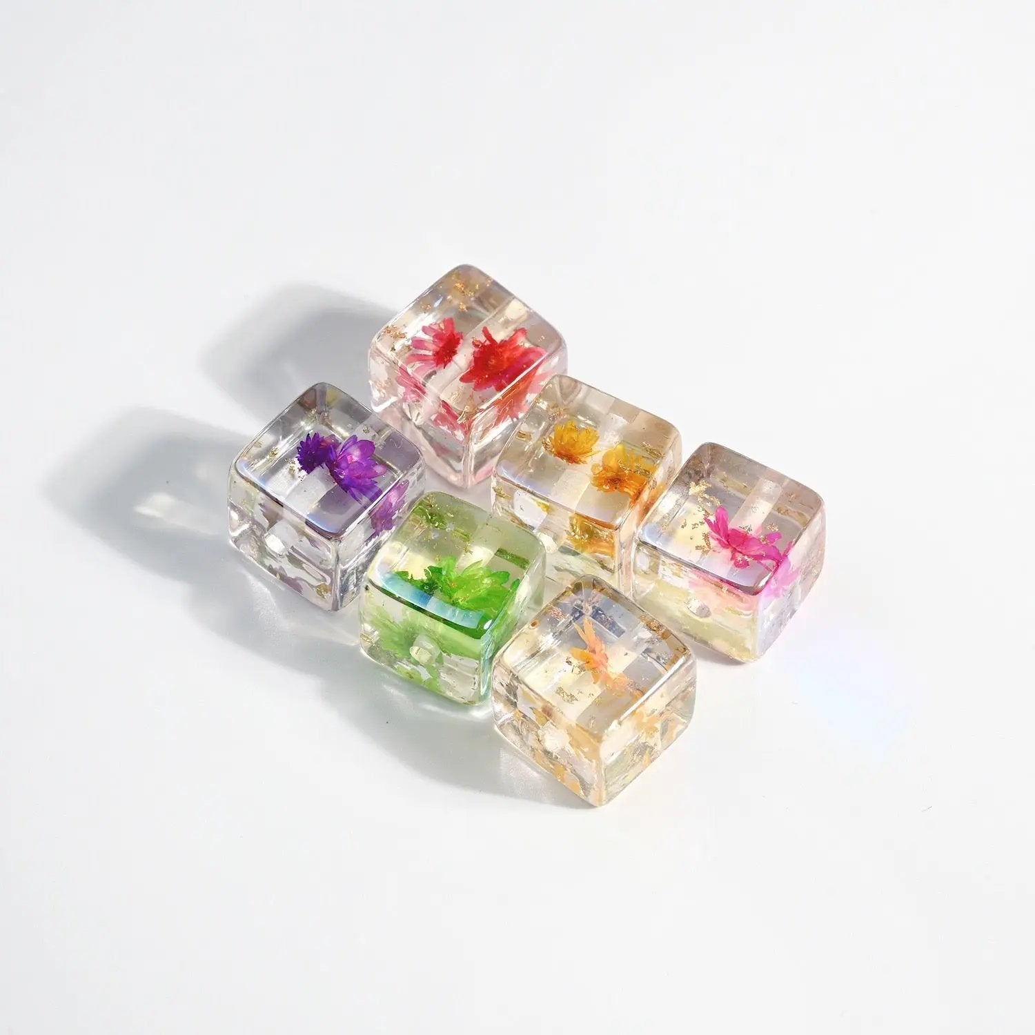 FS2120-14MM Square Dried Flower Resin Beads Mixed Color -Zoe DIY Wholesale