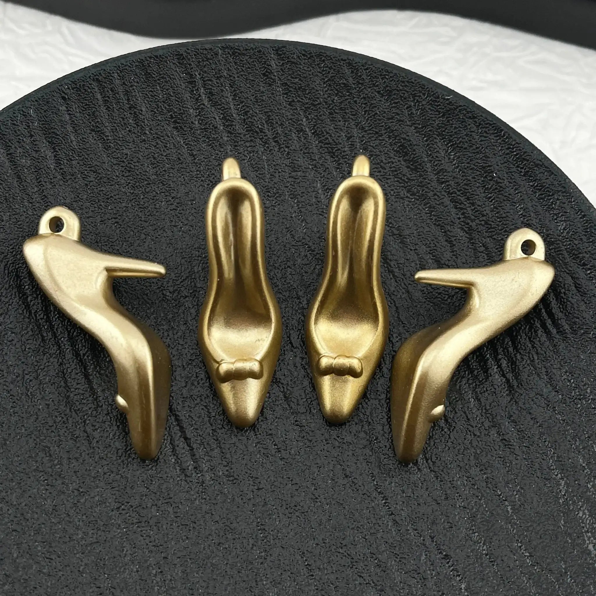 FS2392-10PCS 48MM High heel pendant -Zoe DIY Wholesale