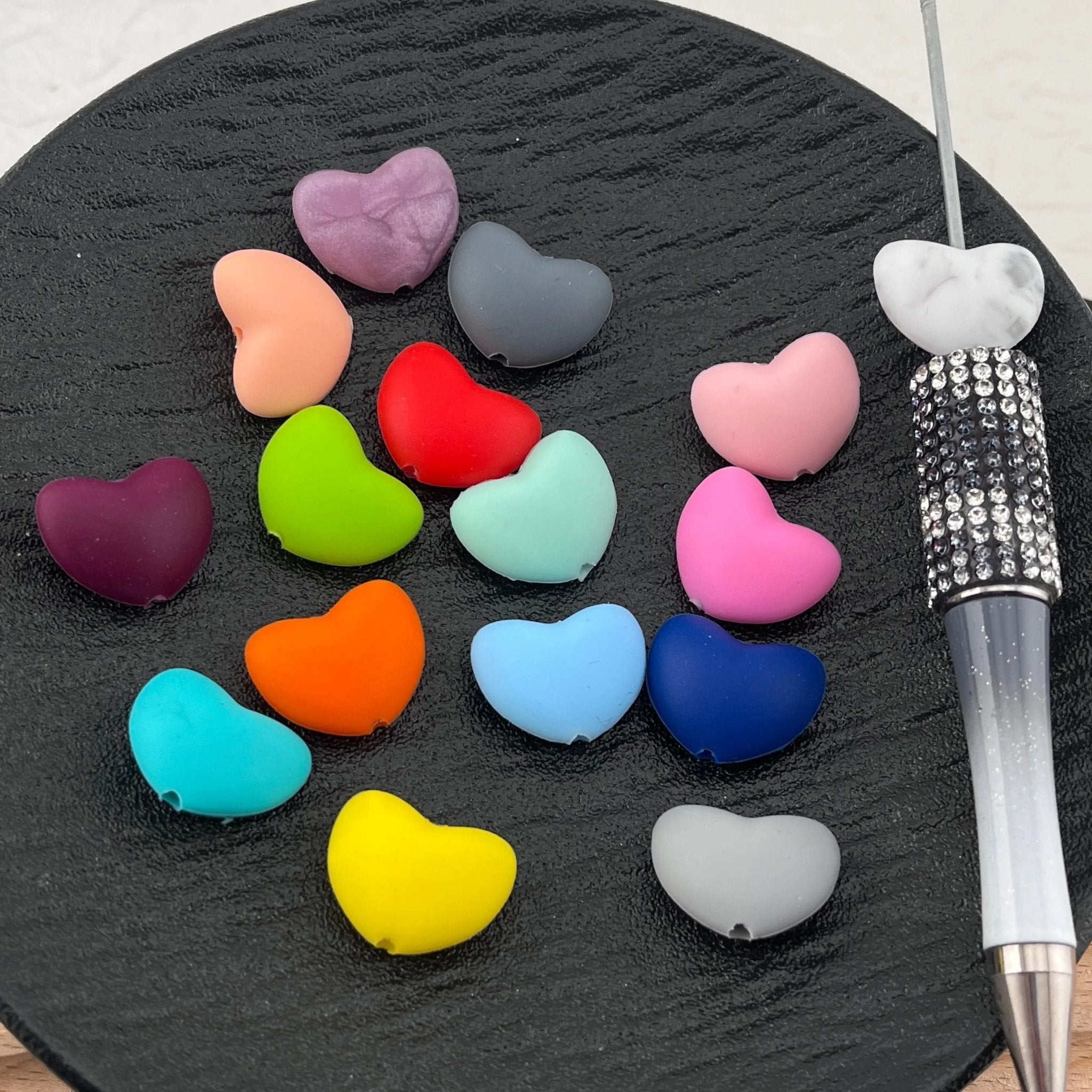 FS2897-20mm Heart Silicone Beads -Zoe DIY Wholesale