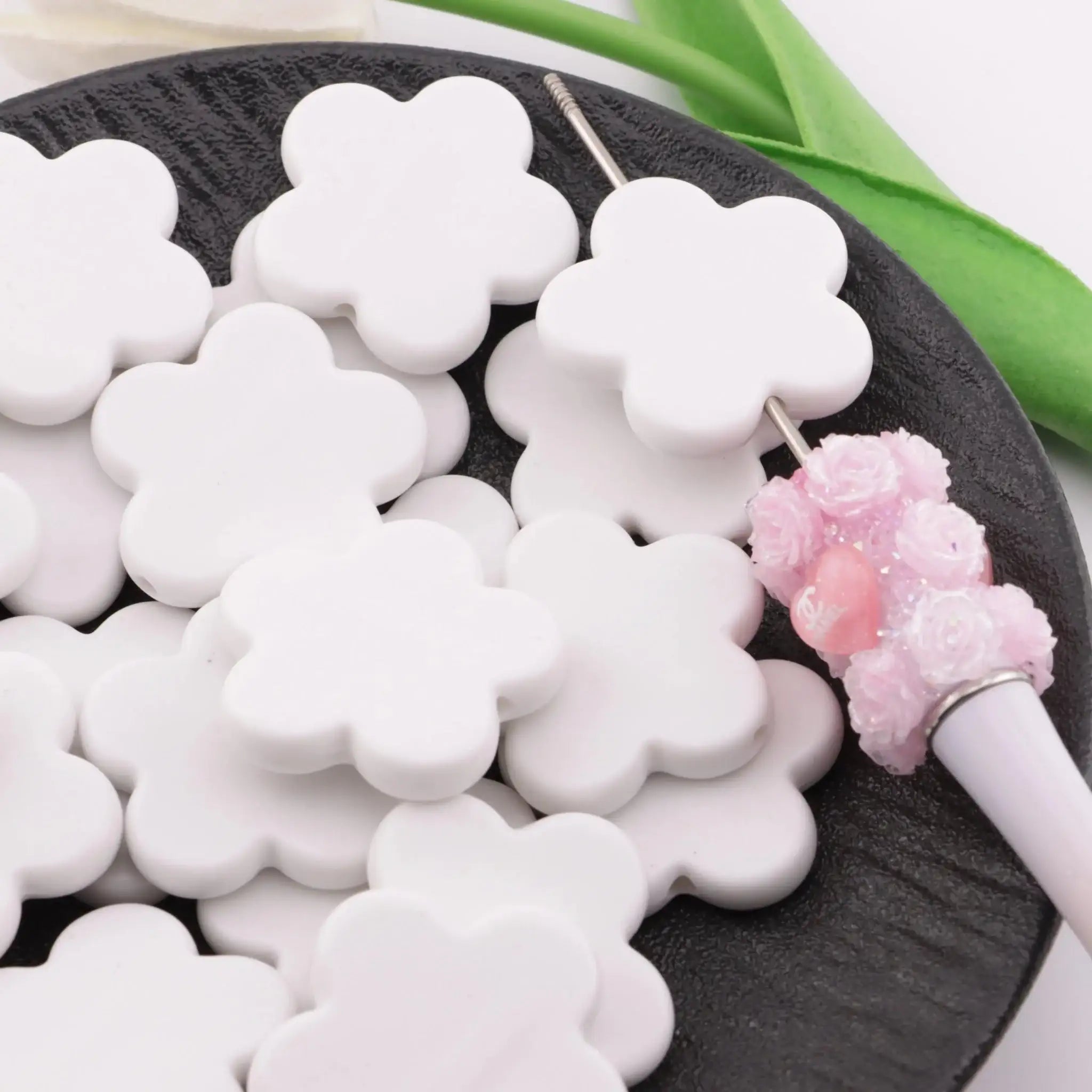 FS3650-33mm Flower Bottom Pearl -Zoe DIY Wholesale
