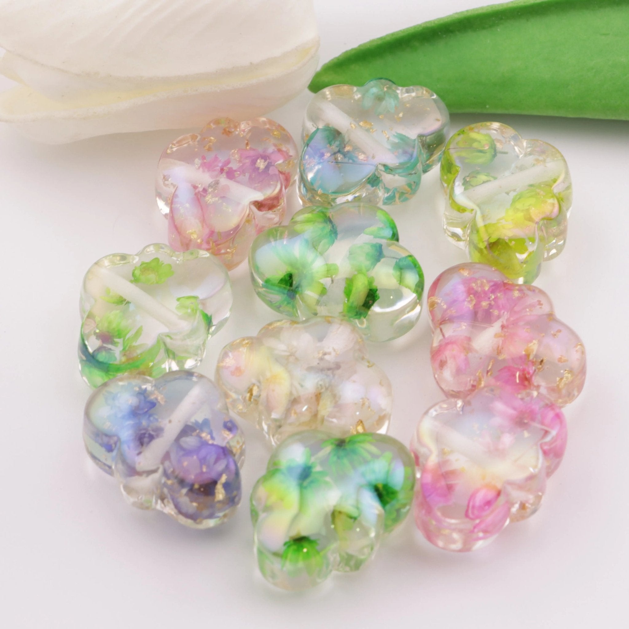 FS3753-Approximately 23×18mm Dried - Flower Cloud Resin Beads -Zoe DIY Wholesale