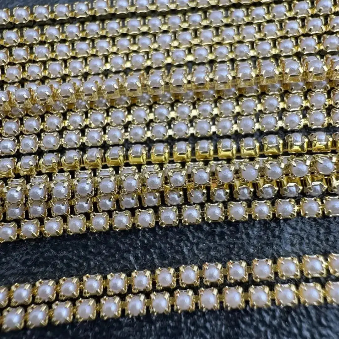 FS4080-1.5mm Pearl Chain White Pearl Gold Plated Claw Chain -Zoe DIY Wholesale