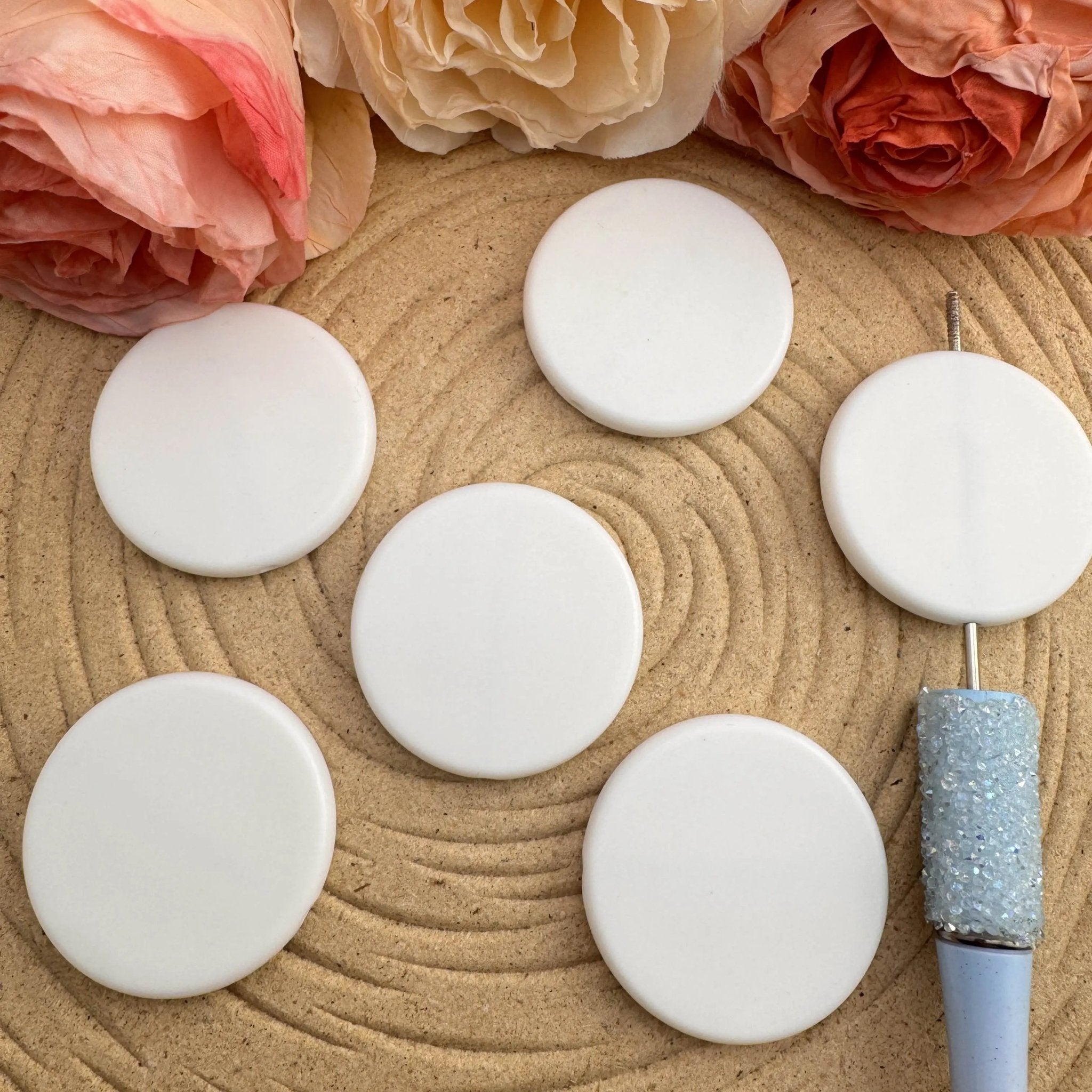FS4651-40MM White Big Round Plate Based Beads -Zoe DIY Wholesale