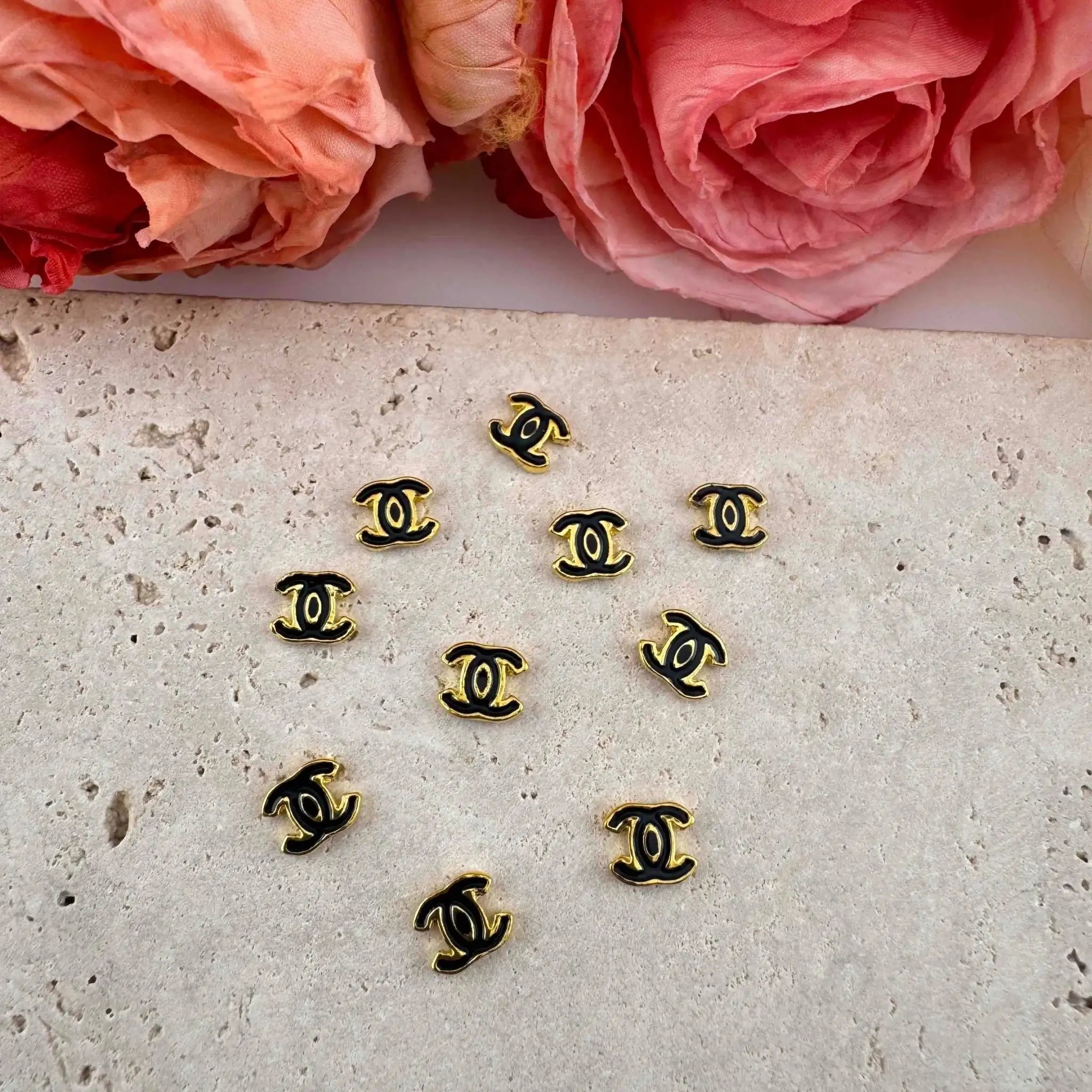 FS4782-7mm C Metal Nail Charms -Zoe DIY Wholesale