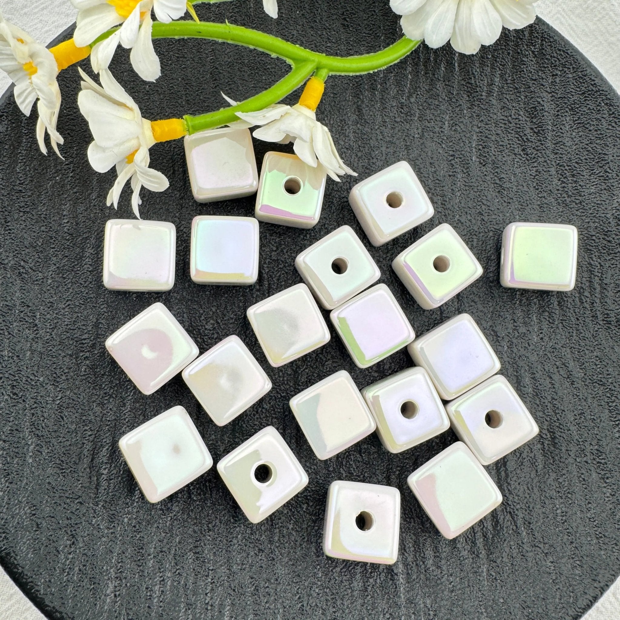 FS4944-14×14mm UV Cube Acrylic Beads -Zoe DIY Wholesale