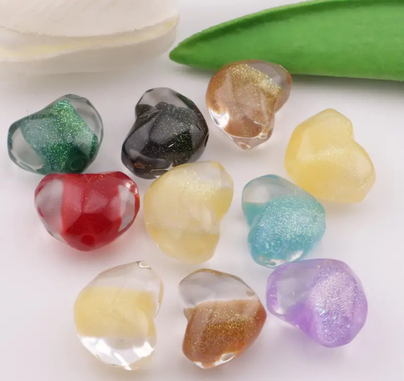 FS5488-20MM Fine Glitter Heart-Shaped Resin Beads -Zoe DIY Wholesale