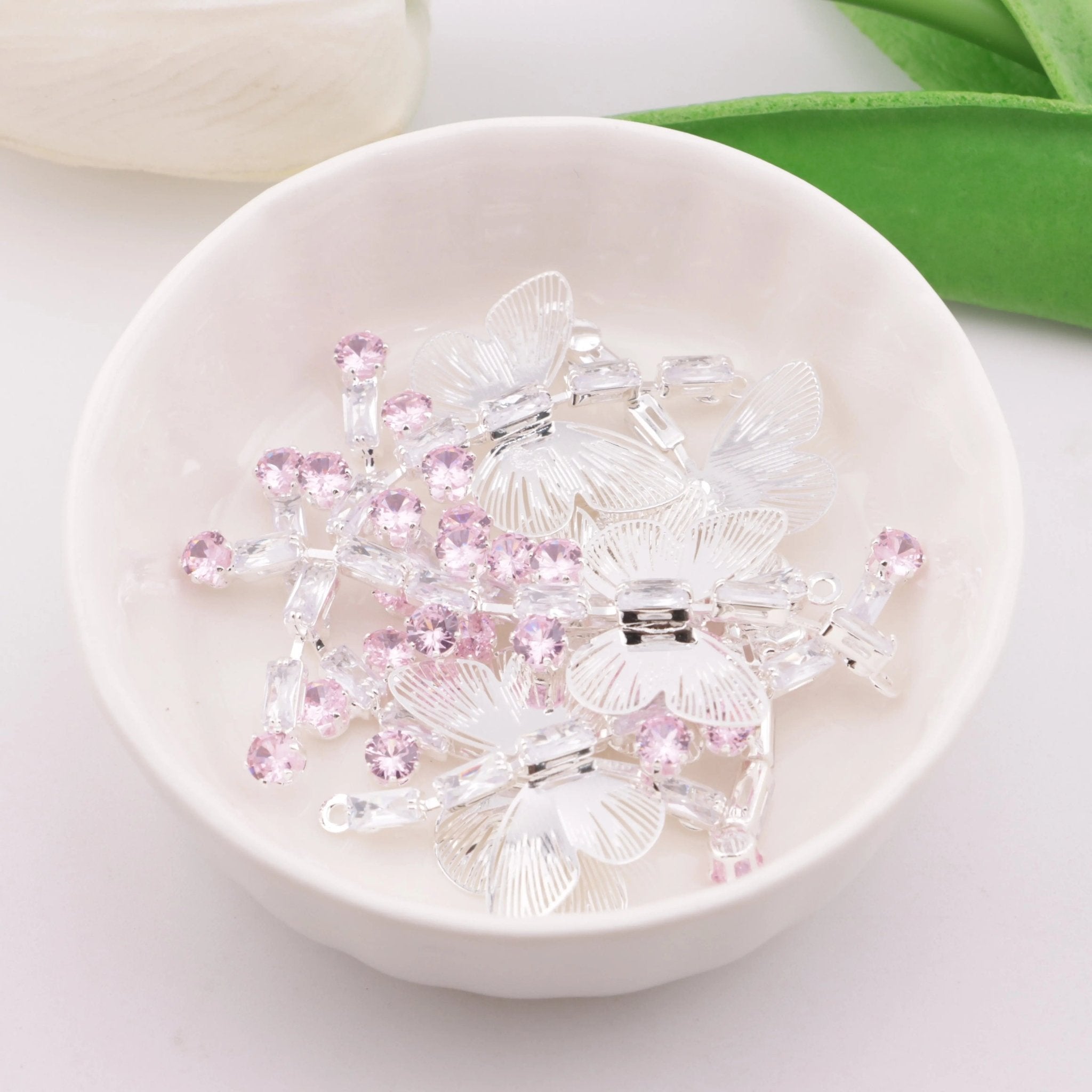 FS5874-Butterfly Cubic Zirconia Tassel Pendant -Zoe DIY Wholesale