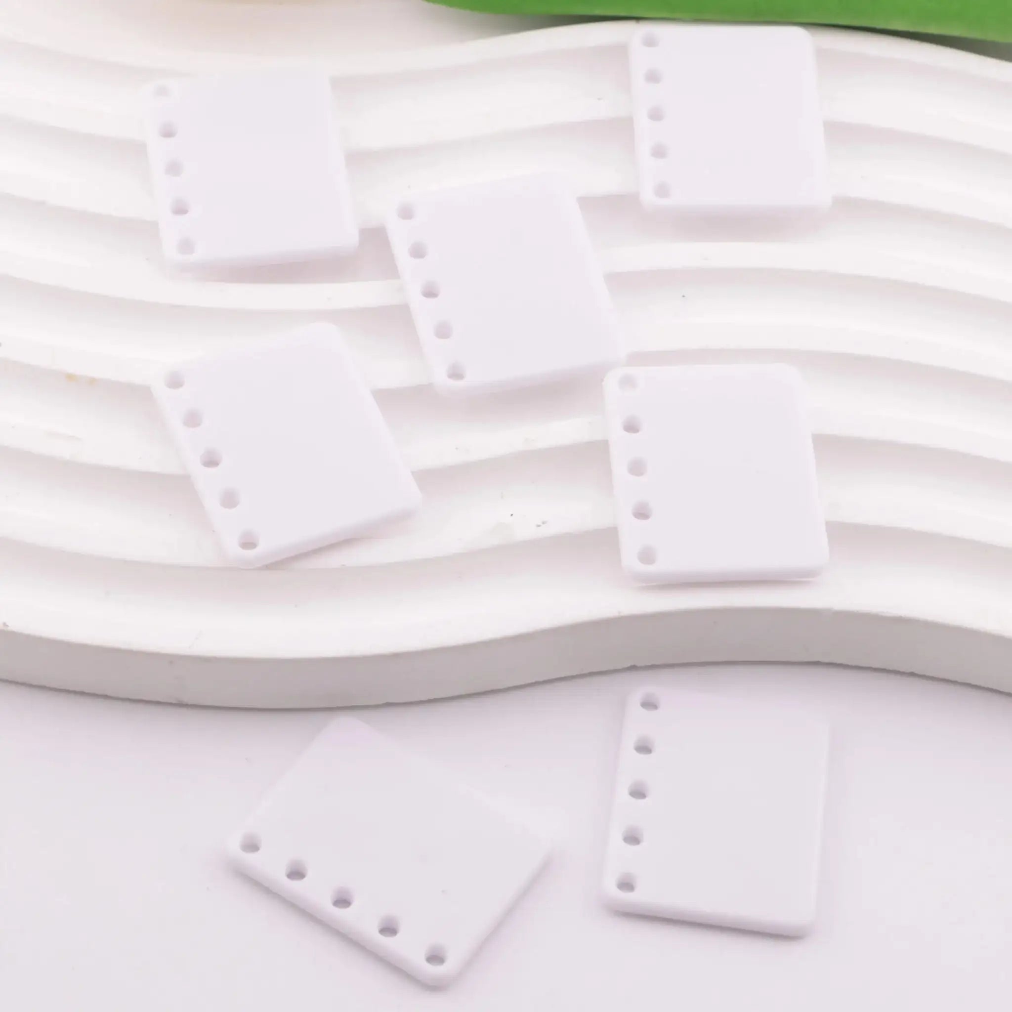 FS5931-24*30mm White 5 Hole DIY Book Page Acrylic DIY Five-Hole White-Background Book Pages -Zoe DIY Wholesale