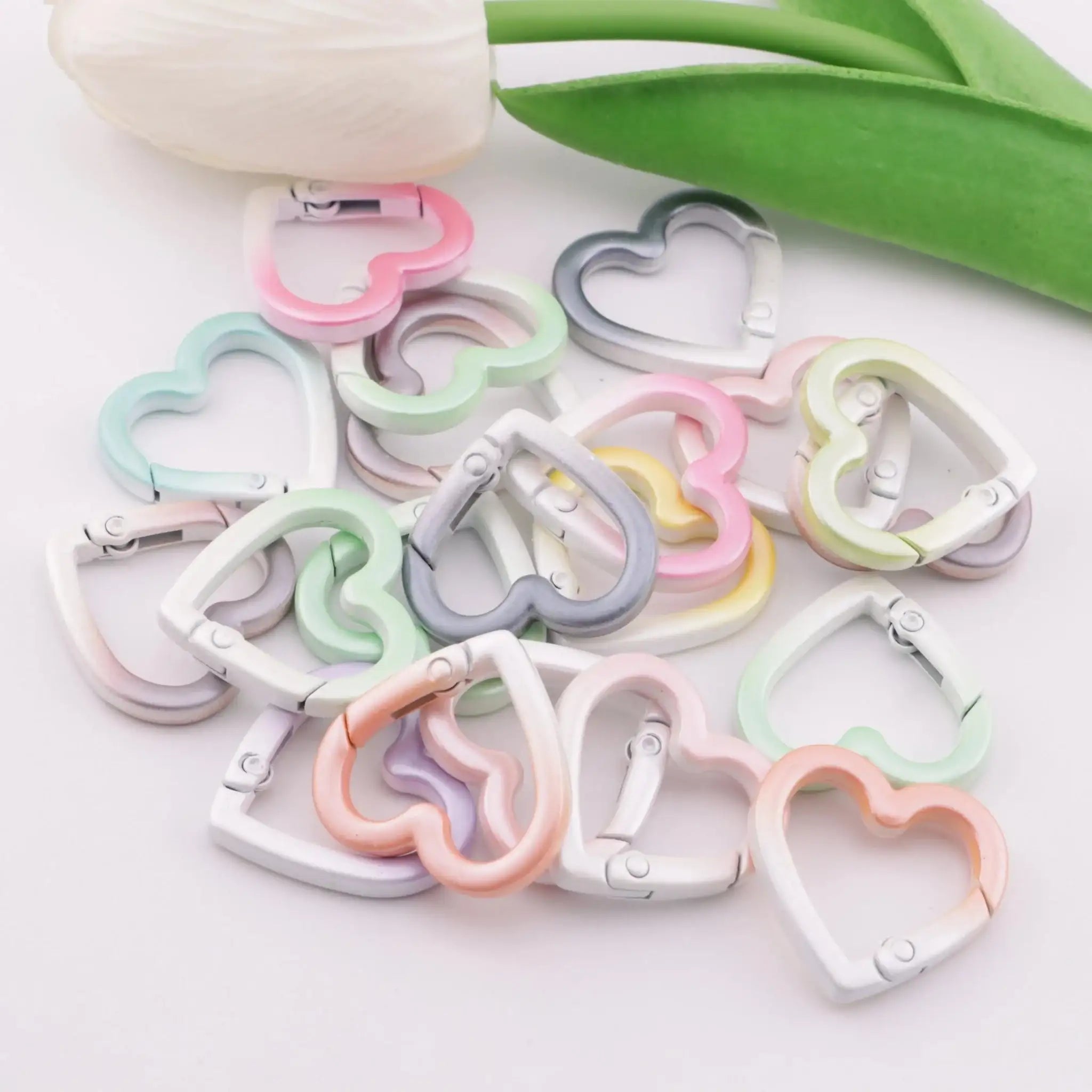 FS6052-25*25mm Metal Gradient Heart Keychain -Zoe DIY Wholesale