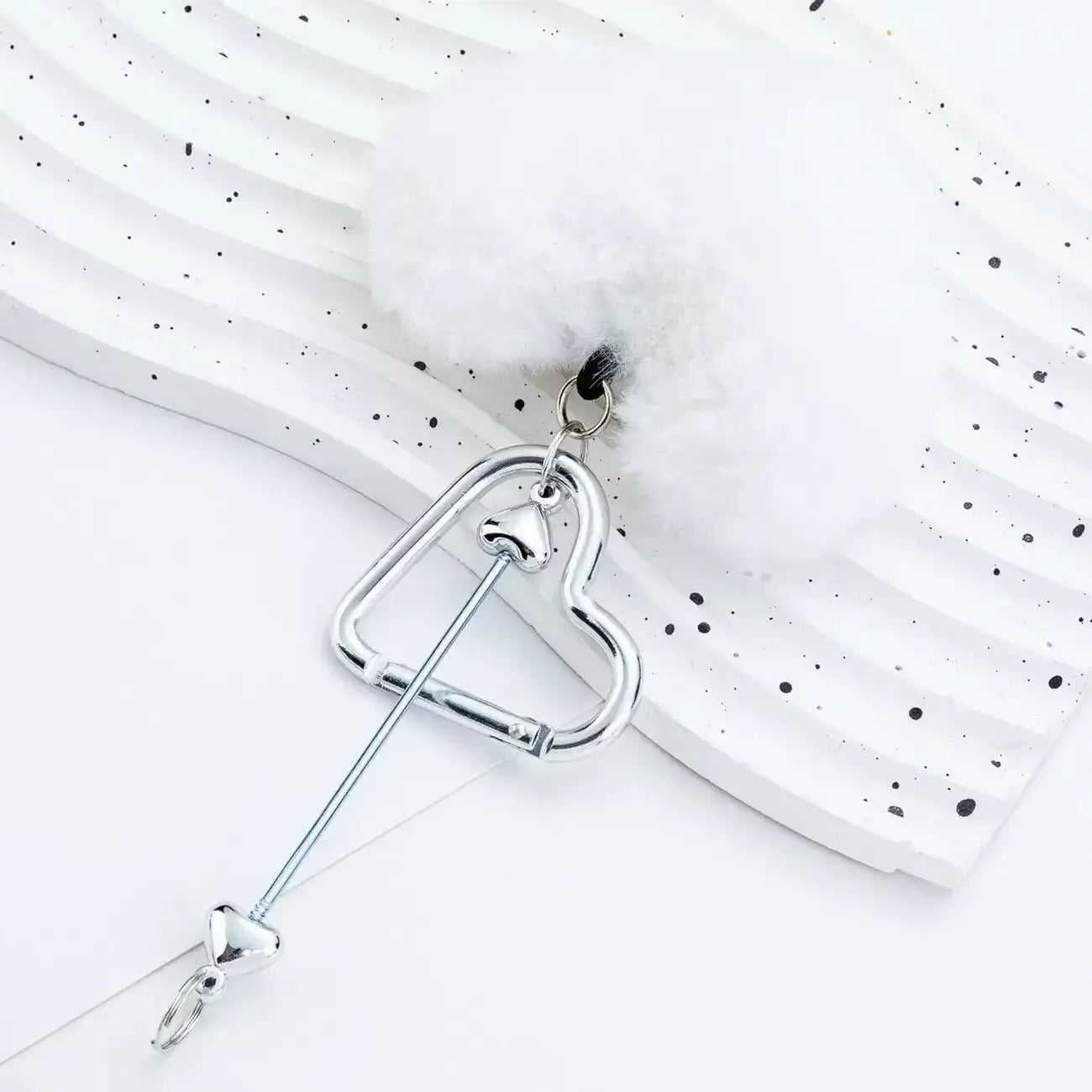 FS6070-16*4.5cm Heart Plush Mountaineering Keychain -Zoe DIY Wholesale