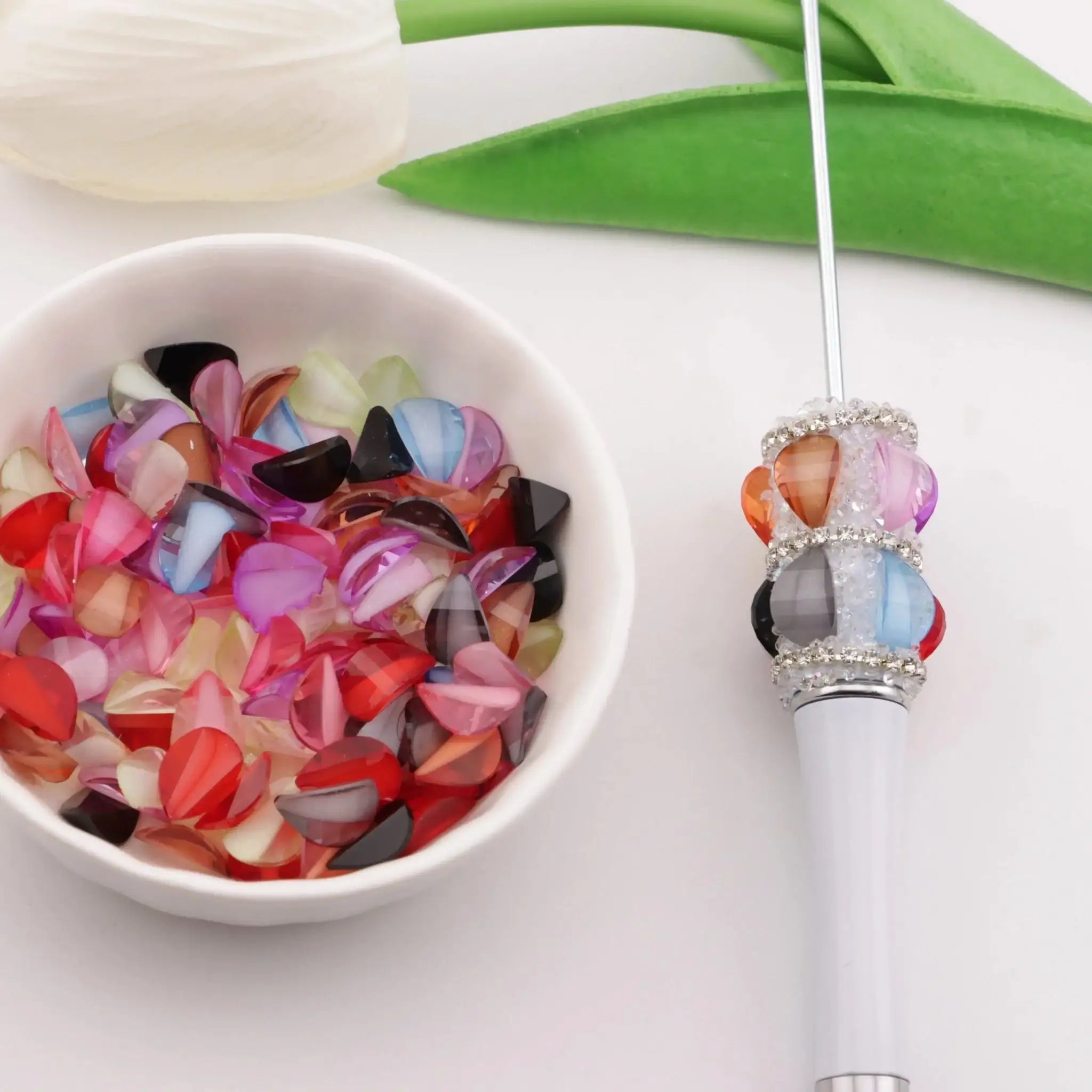 FS6133-7×10mm Waterdrop Petals Resin Charms -Zoe DIY Wholesale