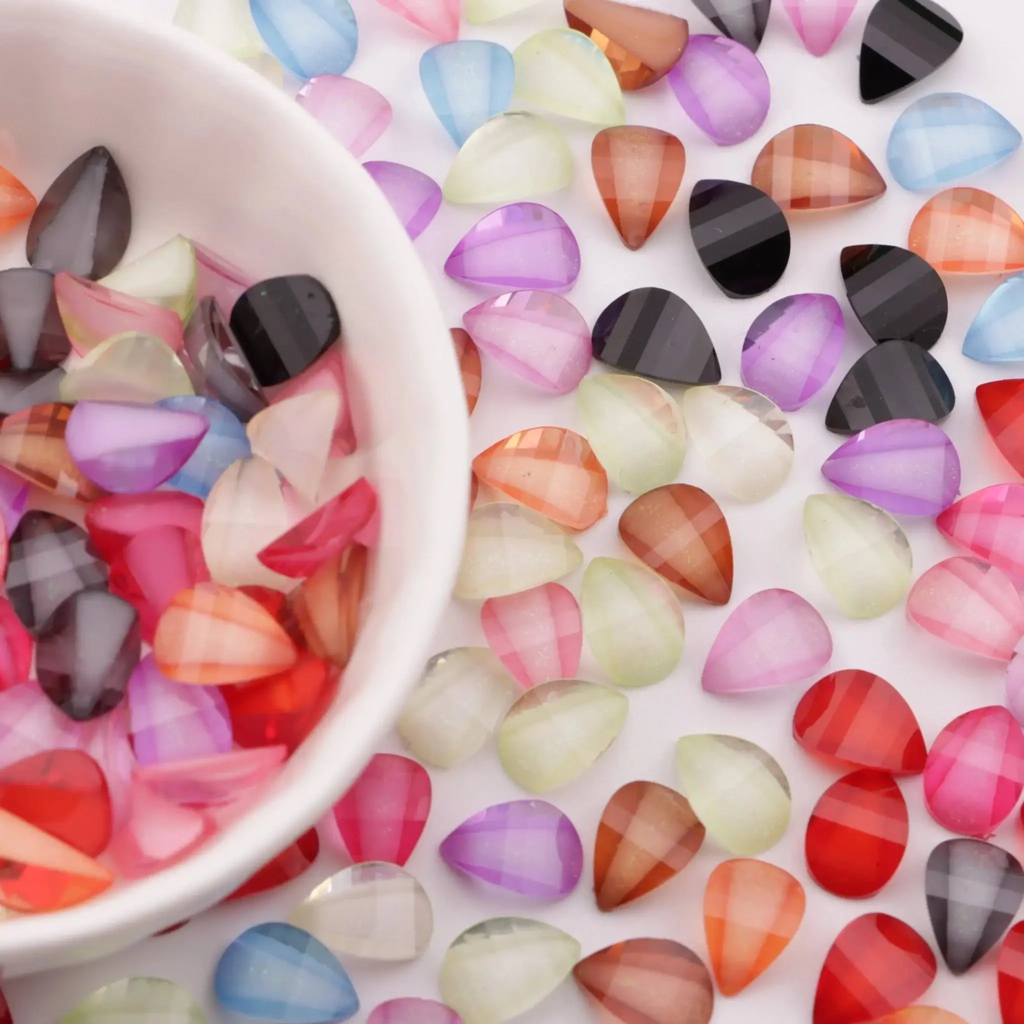 FS6133-7×10mm Waterdrop Petals Resin Charms -Zoe DIY Wholesale