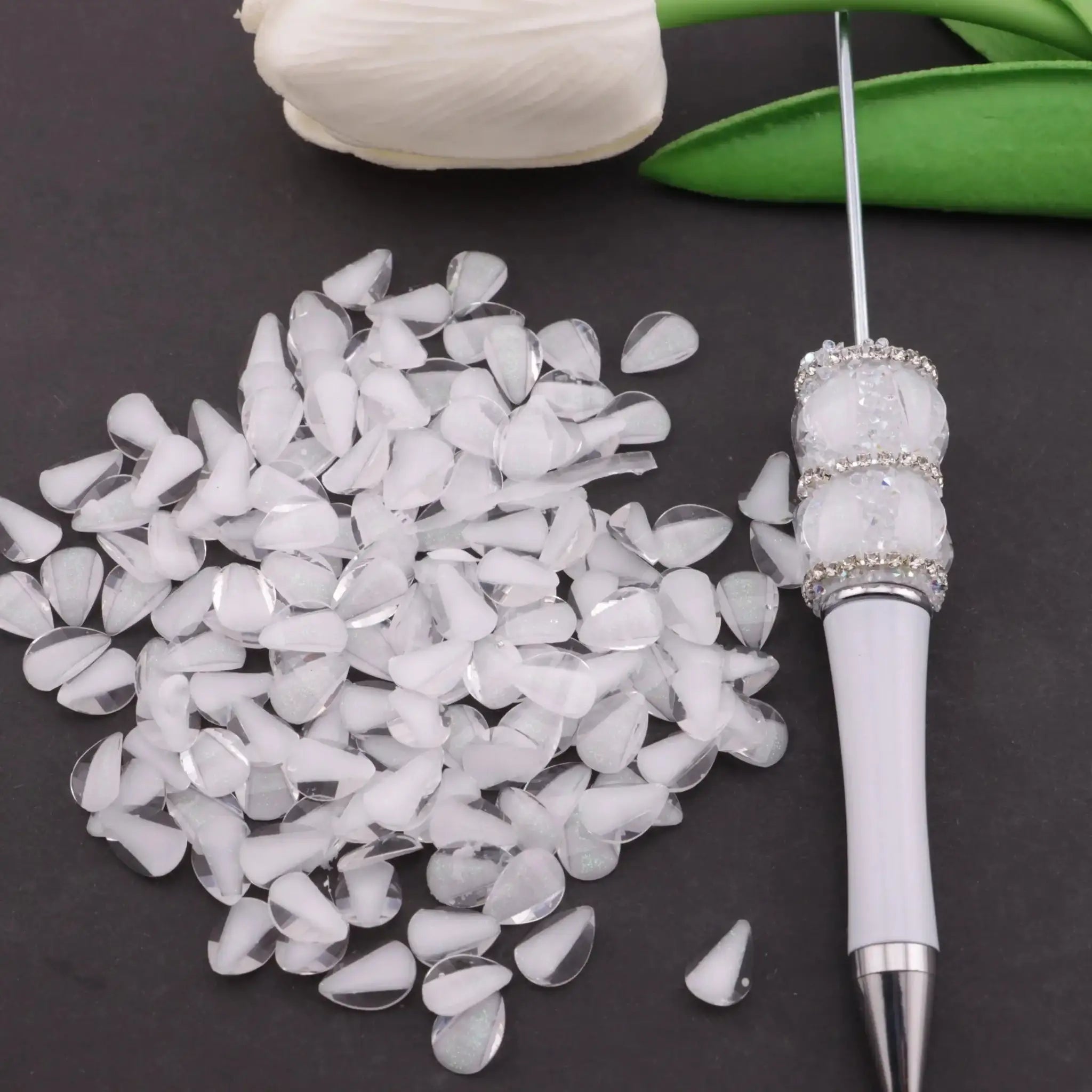 FS6133-7×10mm Waterdrop Petals Resin Charms -Zoe DIY Wholesale