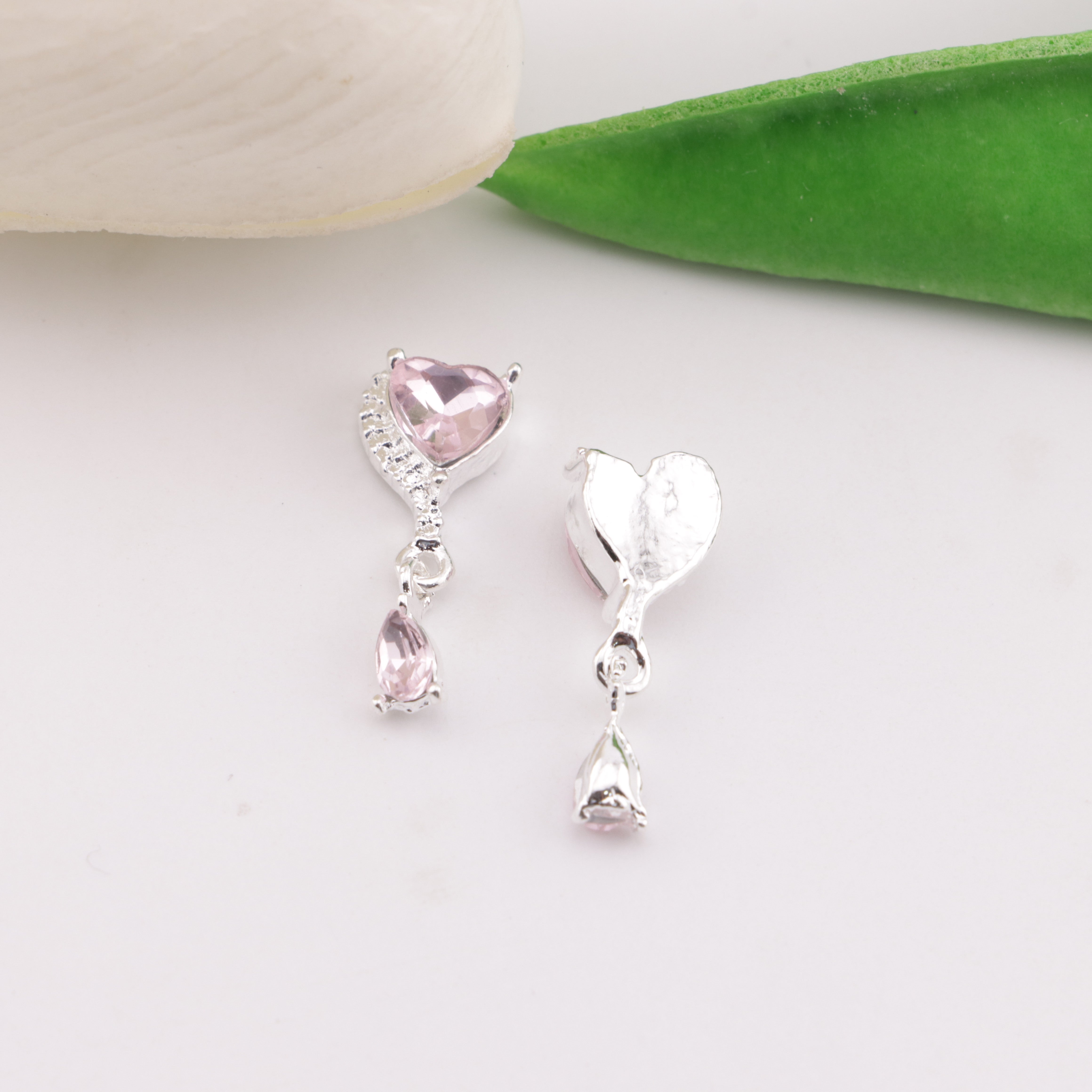 FS6158- 21×8mm Heart Water Drop Nails Charm Heart - Shaped Water Drop Pendant Nail Stickers Zoe's DIY Shop