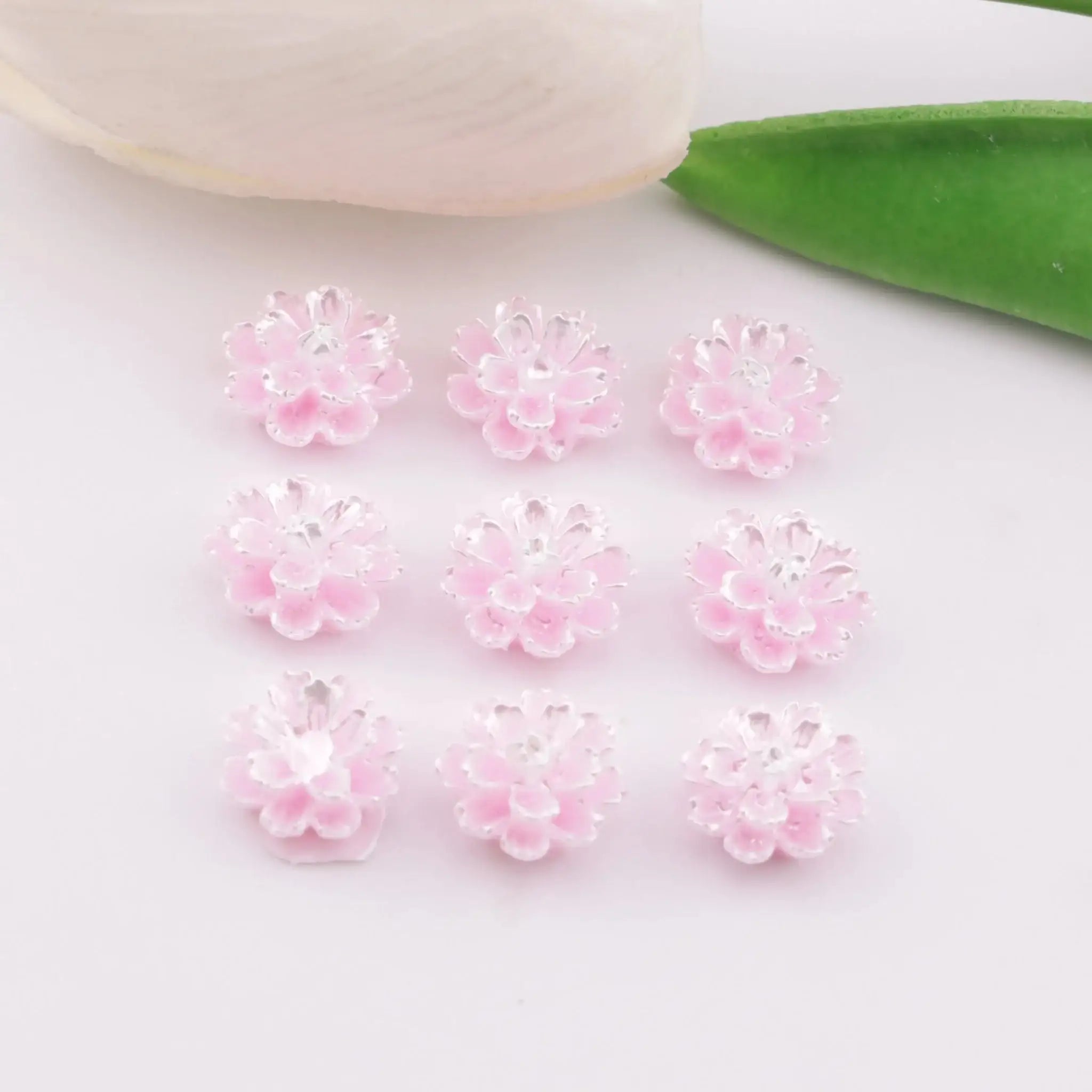 FS6162-12mm Luminous Hibiscus Flower Charms Glow-In-The-Dark Hibiscus Flower Patches For DIY project -Zoe DIY Wholesale
