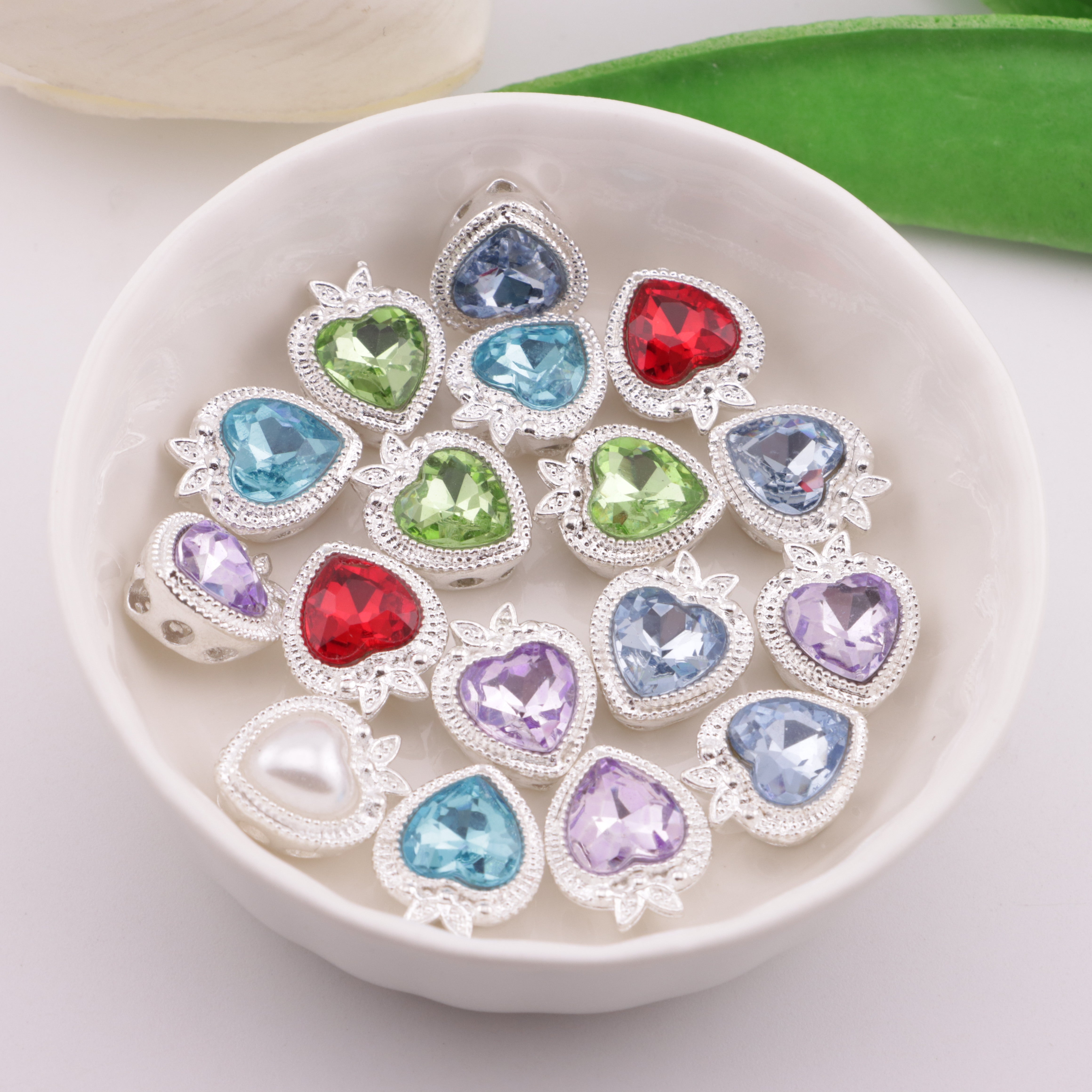 FS6226- Apple 6 Alloy Beads (Not Pen-Passable) Zoe's DIY Shop