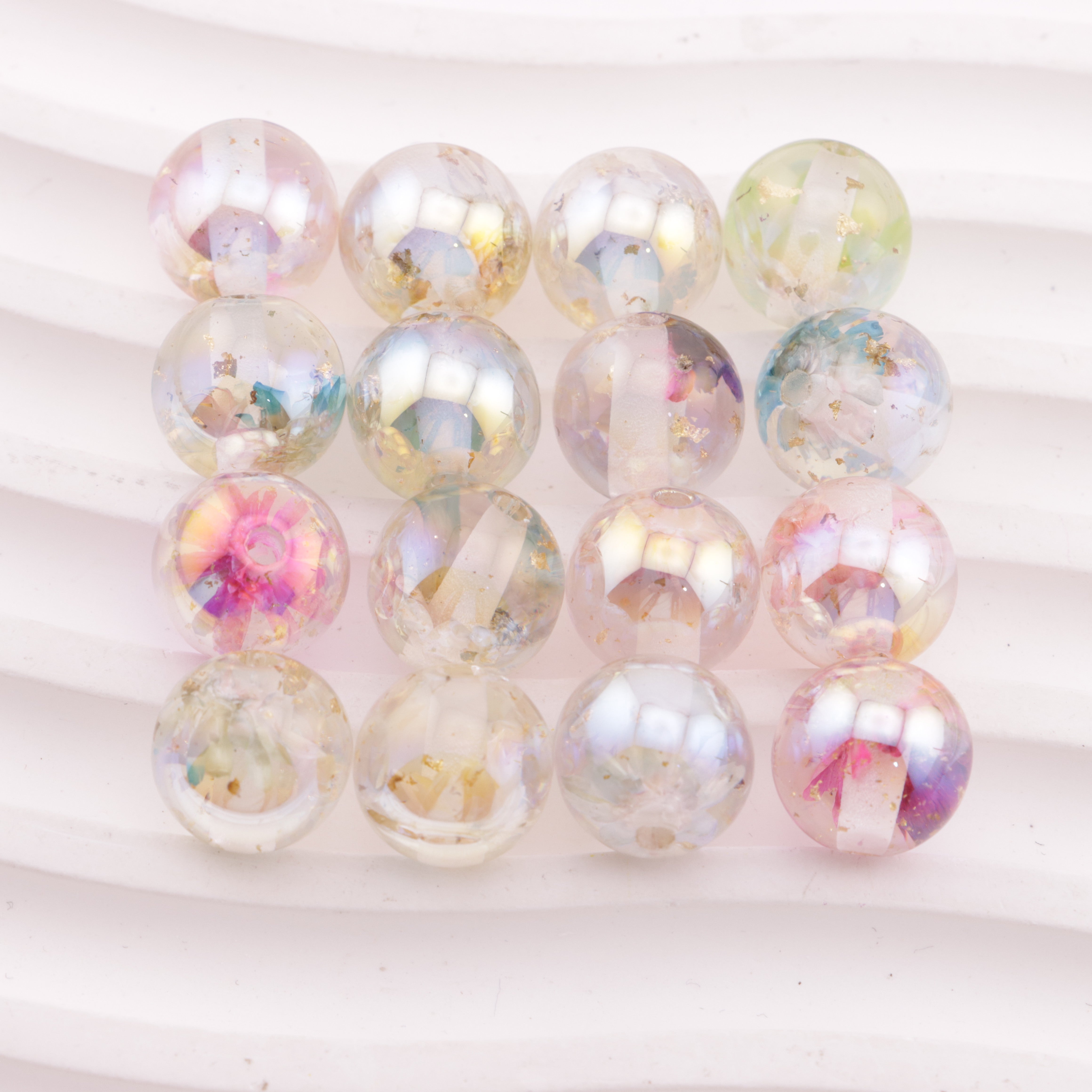FS6242- 12mm Dried Flower Gold Foil Resin Beads Zoe's DIY Shop