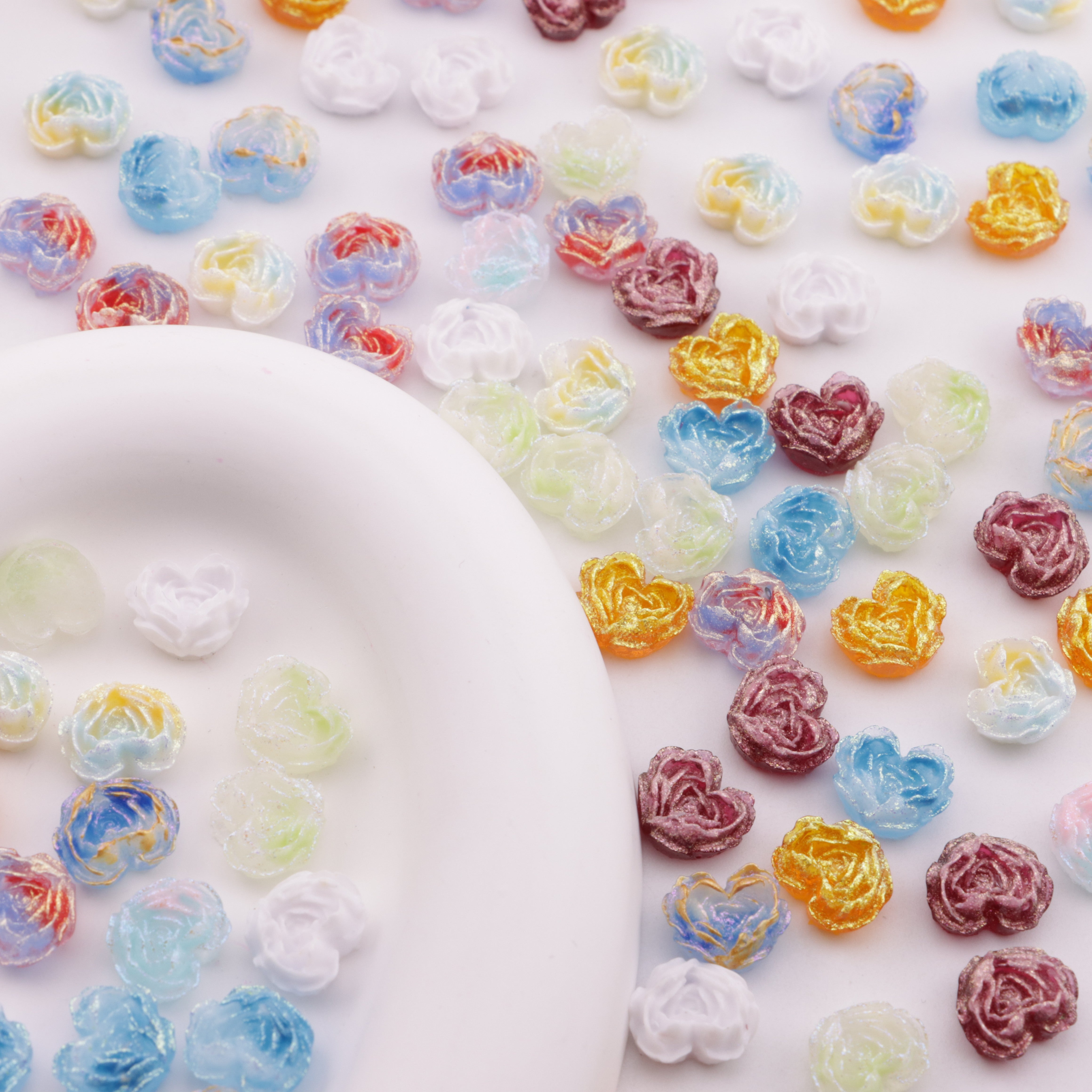 FS6300- About 9×10mm Luminous Heart Charms Glow-In-The-Dark Heart Embedded Flower Patches For DIY project Zoe's DIY Shop