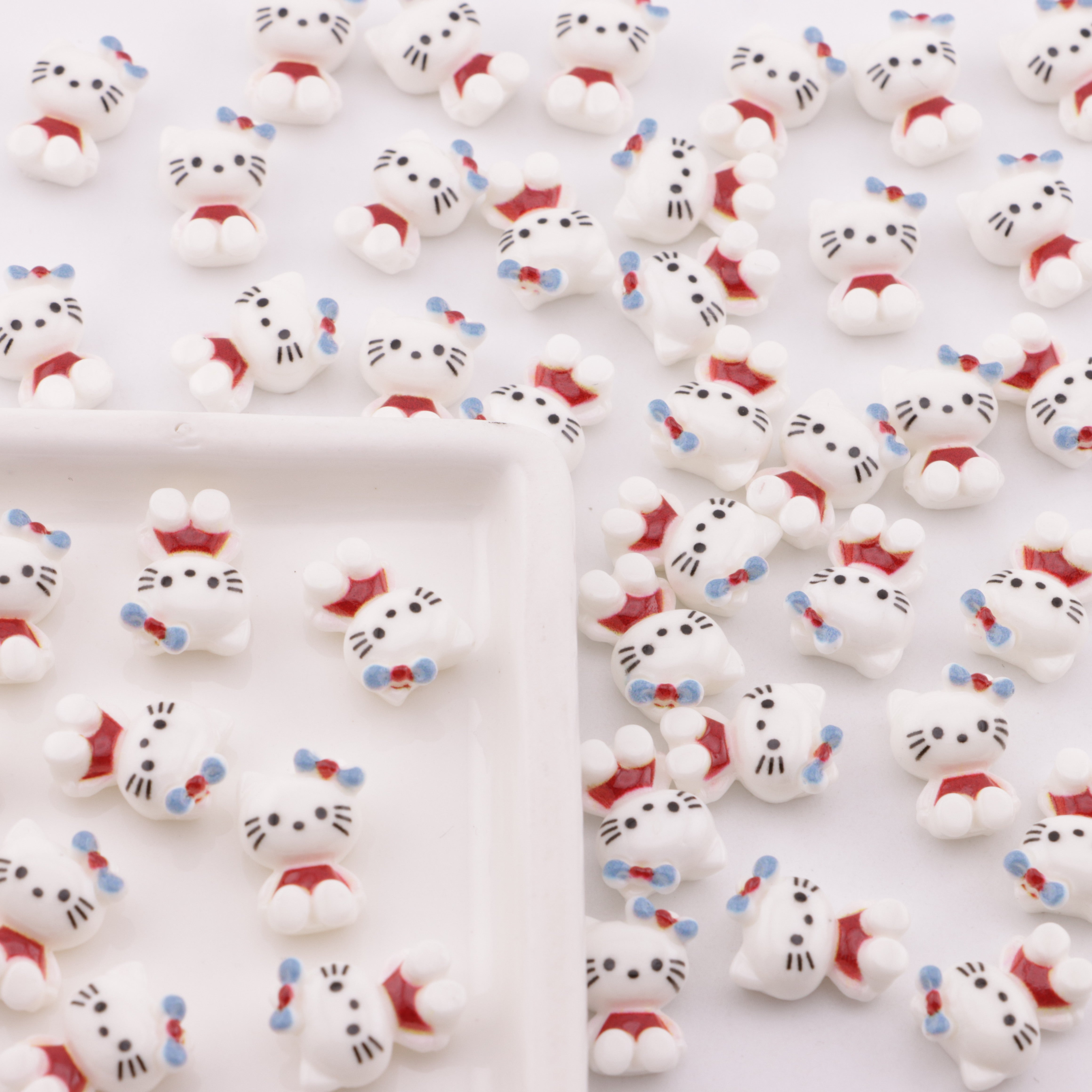 FS6311- 10×14mm Hk Set Down Charms Sitting Kitty Patches Zoe's DIY Shop
