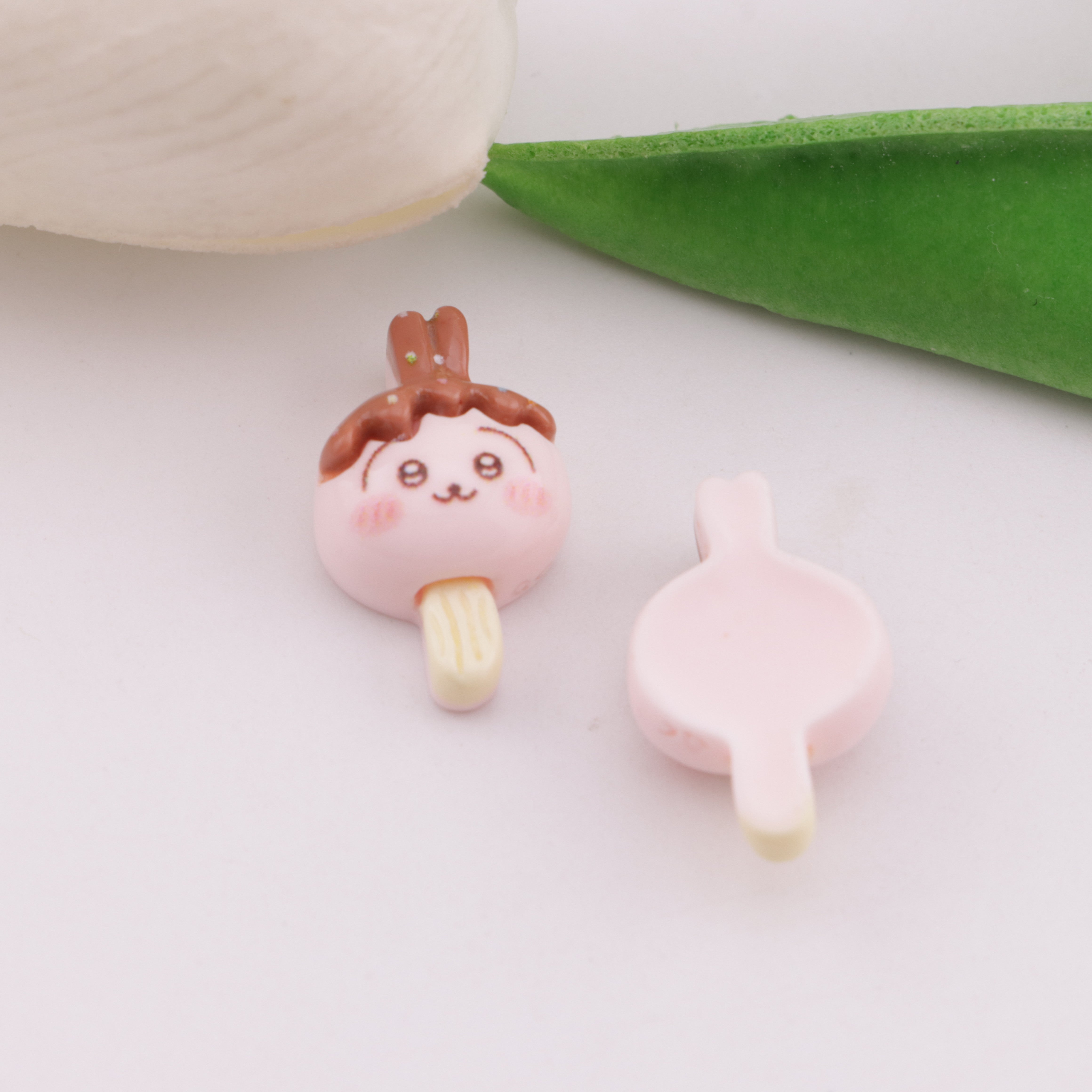 FS6312- 12×20mm Usagi Ice Cream Charms Zoe's DIY Shop