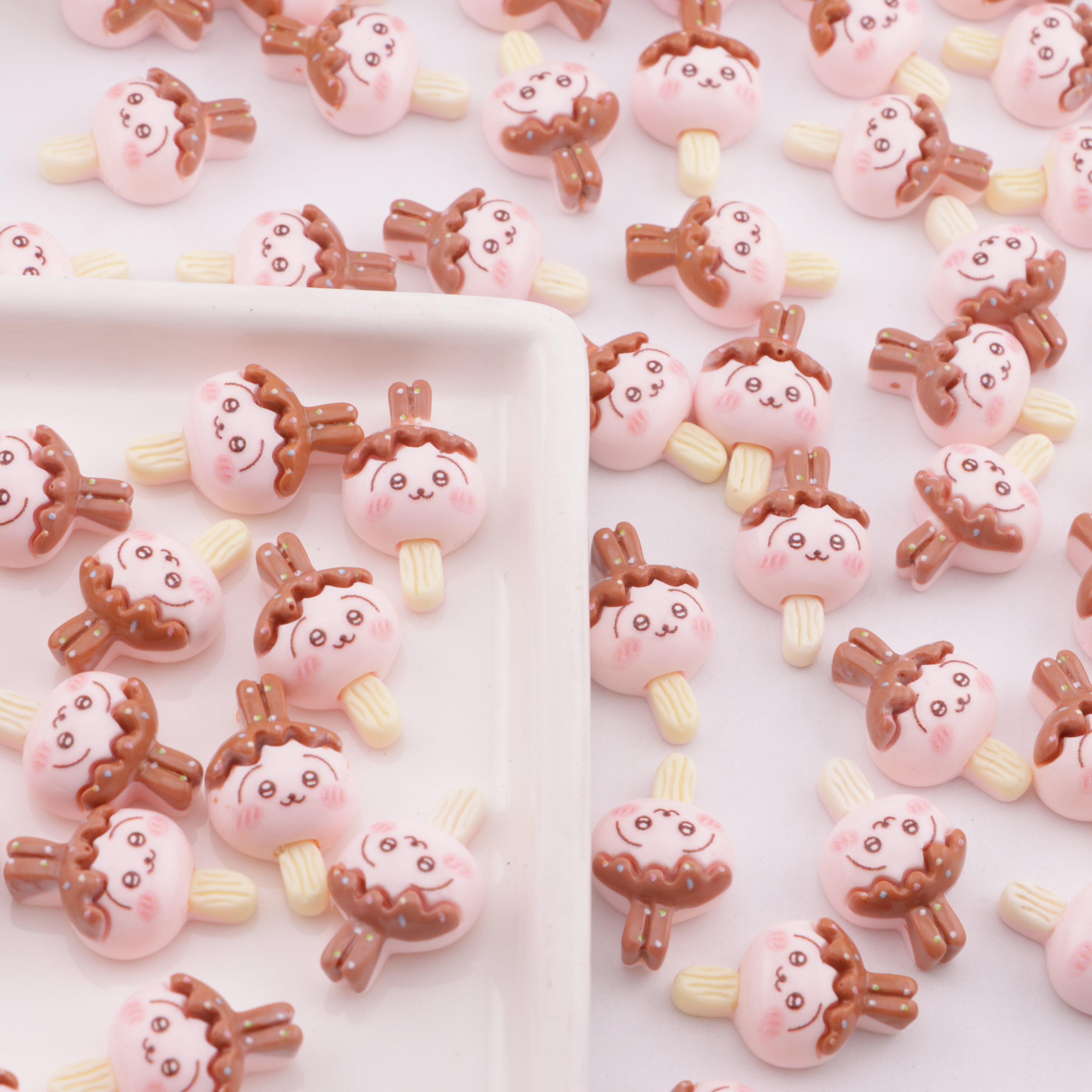 FS6312- 12×20mm Usagi Ice Cream Charms Zoe's DIY Shop