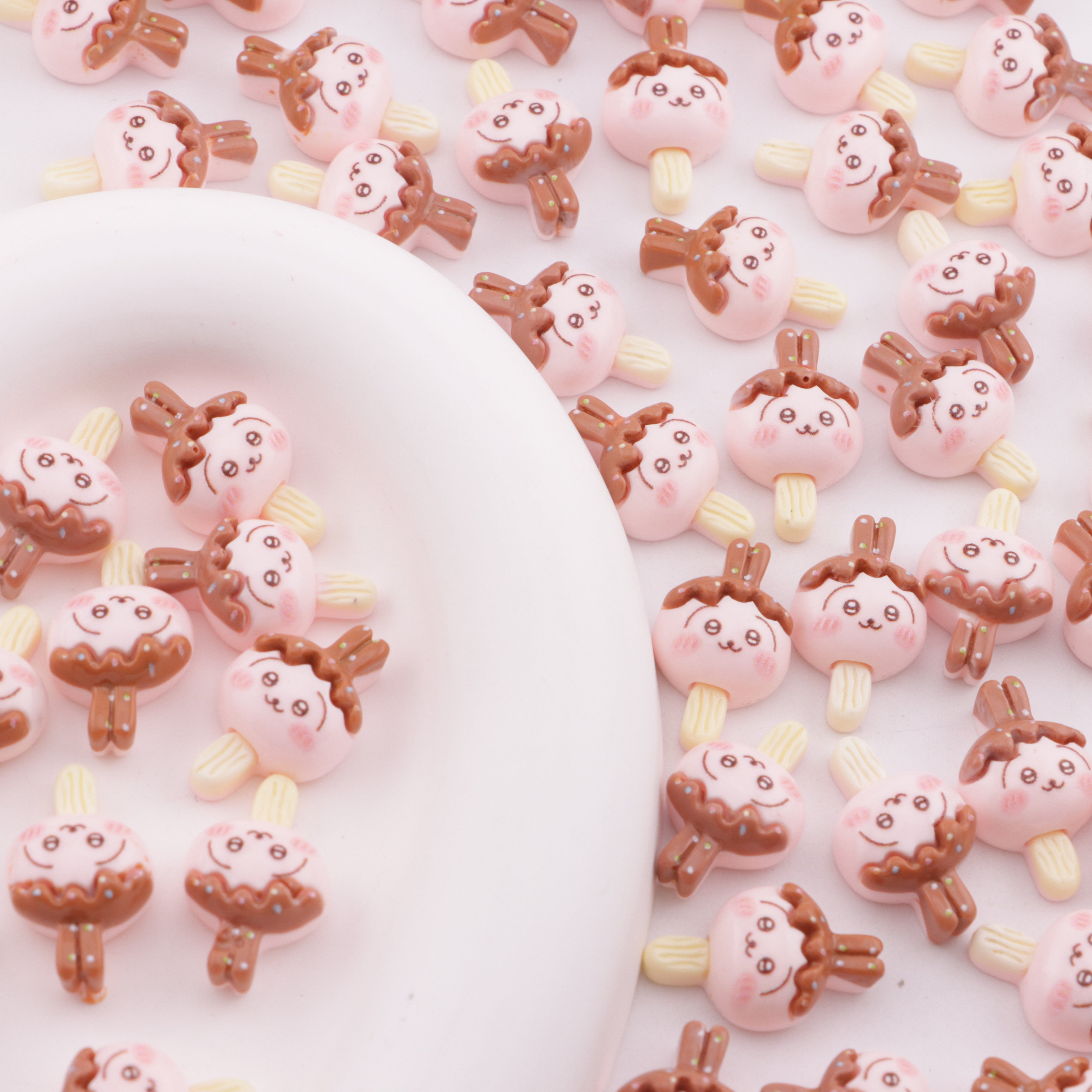 FS6312- 12×20mm Usagi Ice Cream Charms Zoe's DIY Shop