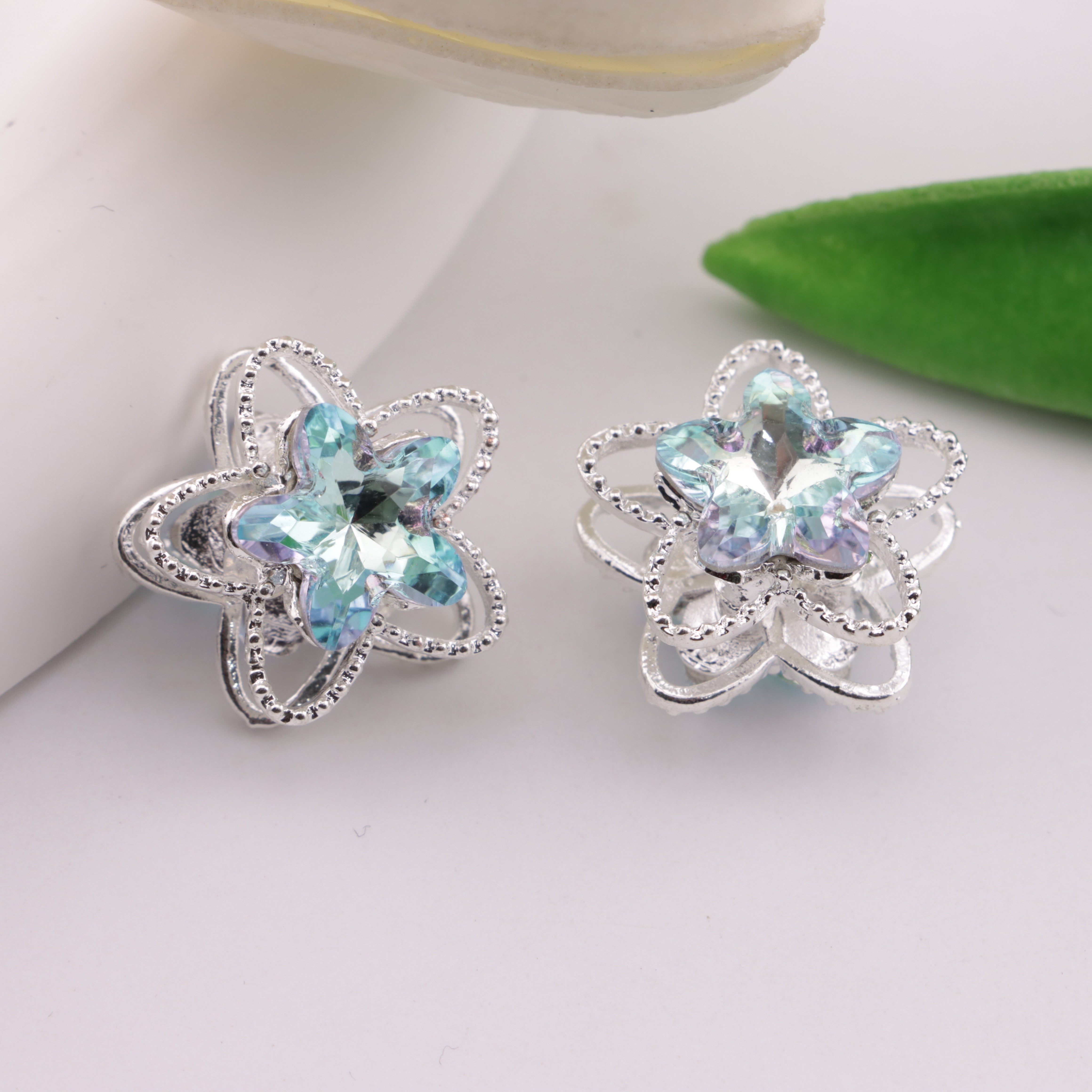 FS6326- Five - pointed Star Four - way Alloy Beads Zoe's DIY Shop