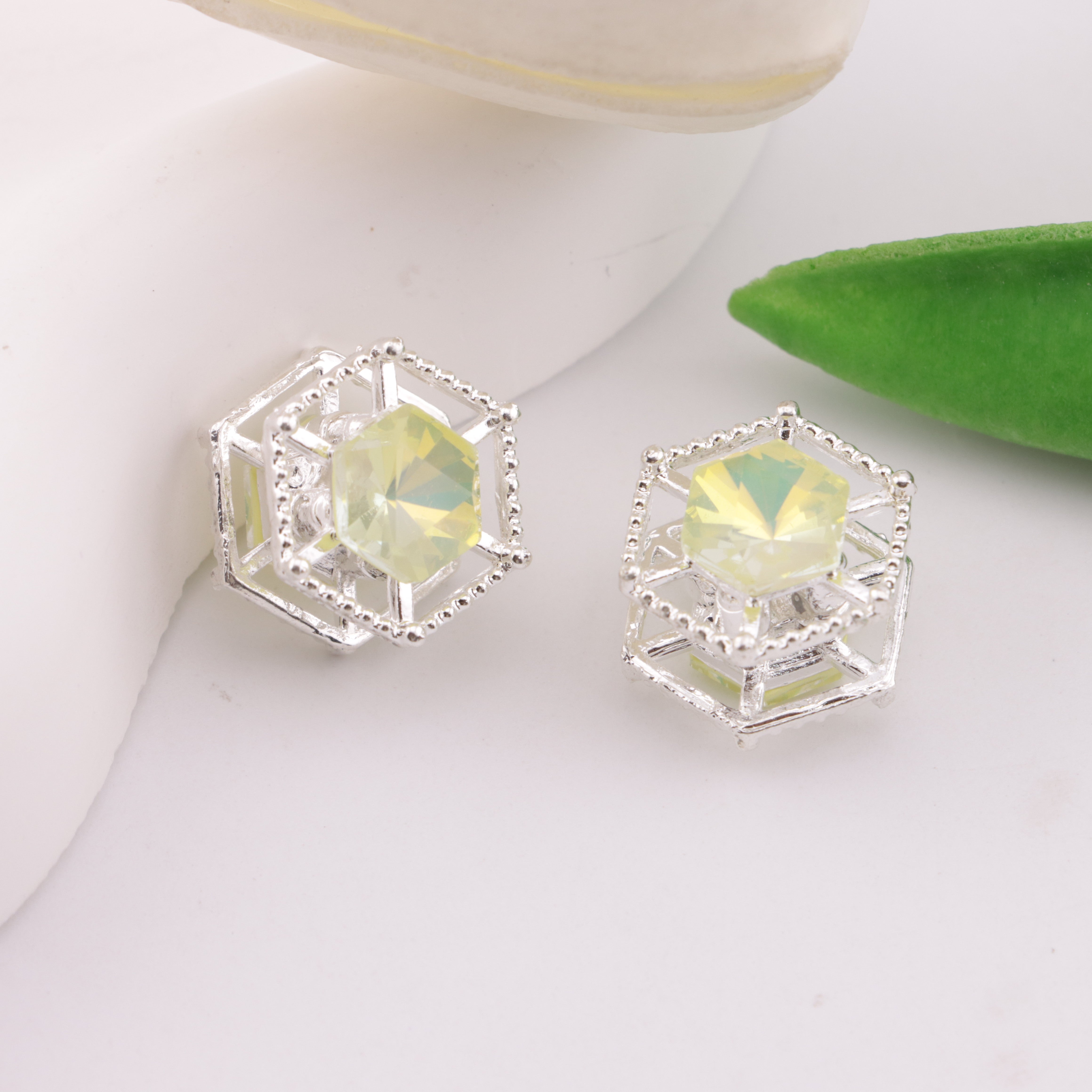 FS6333- Ferris Wheel Four - Way Alloy Beads Zoe's DIY Shop