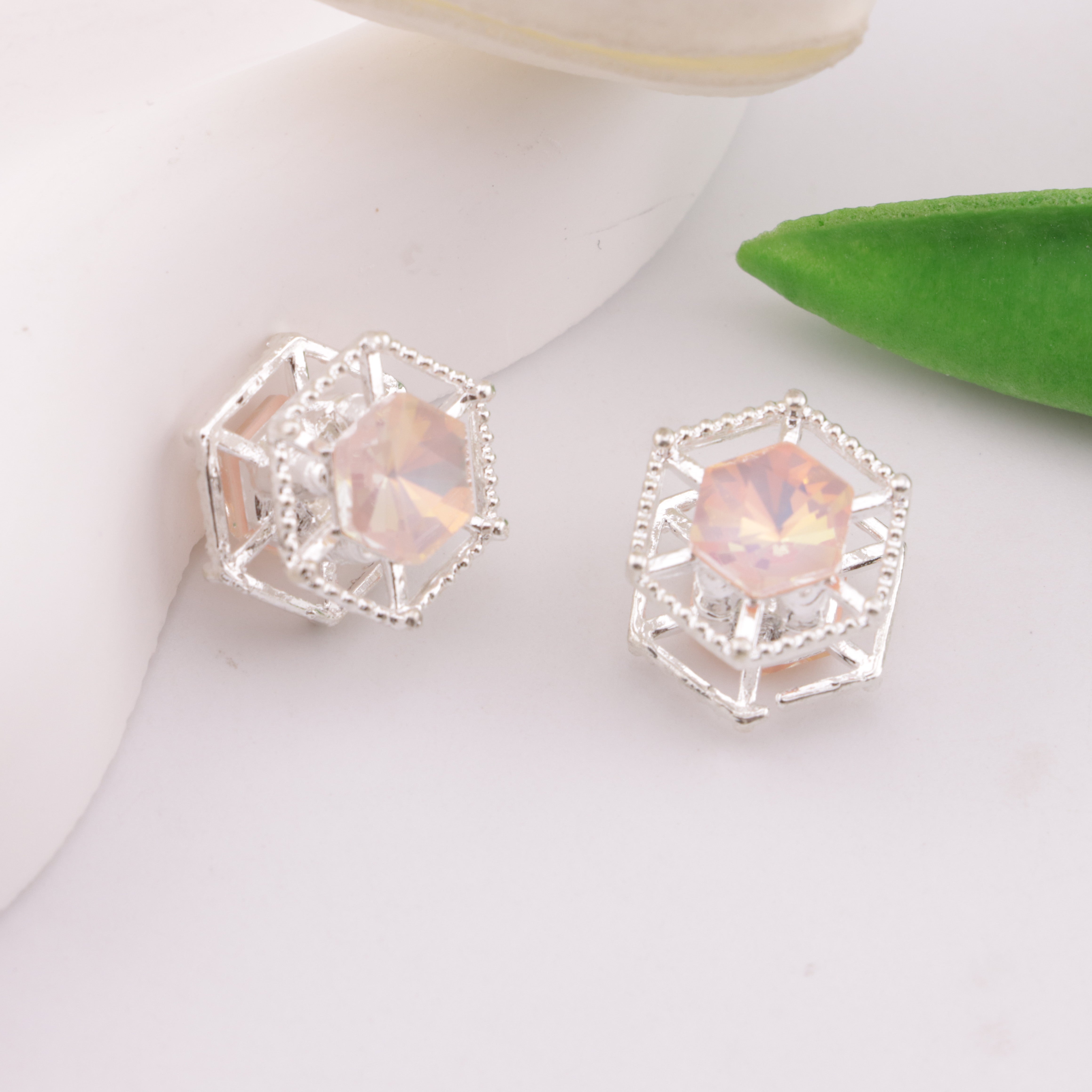 FS6333- Ferris Wheel Four - Way Alloy Beads Zoe's DIY Shop