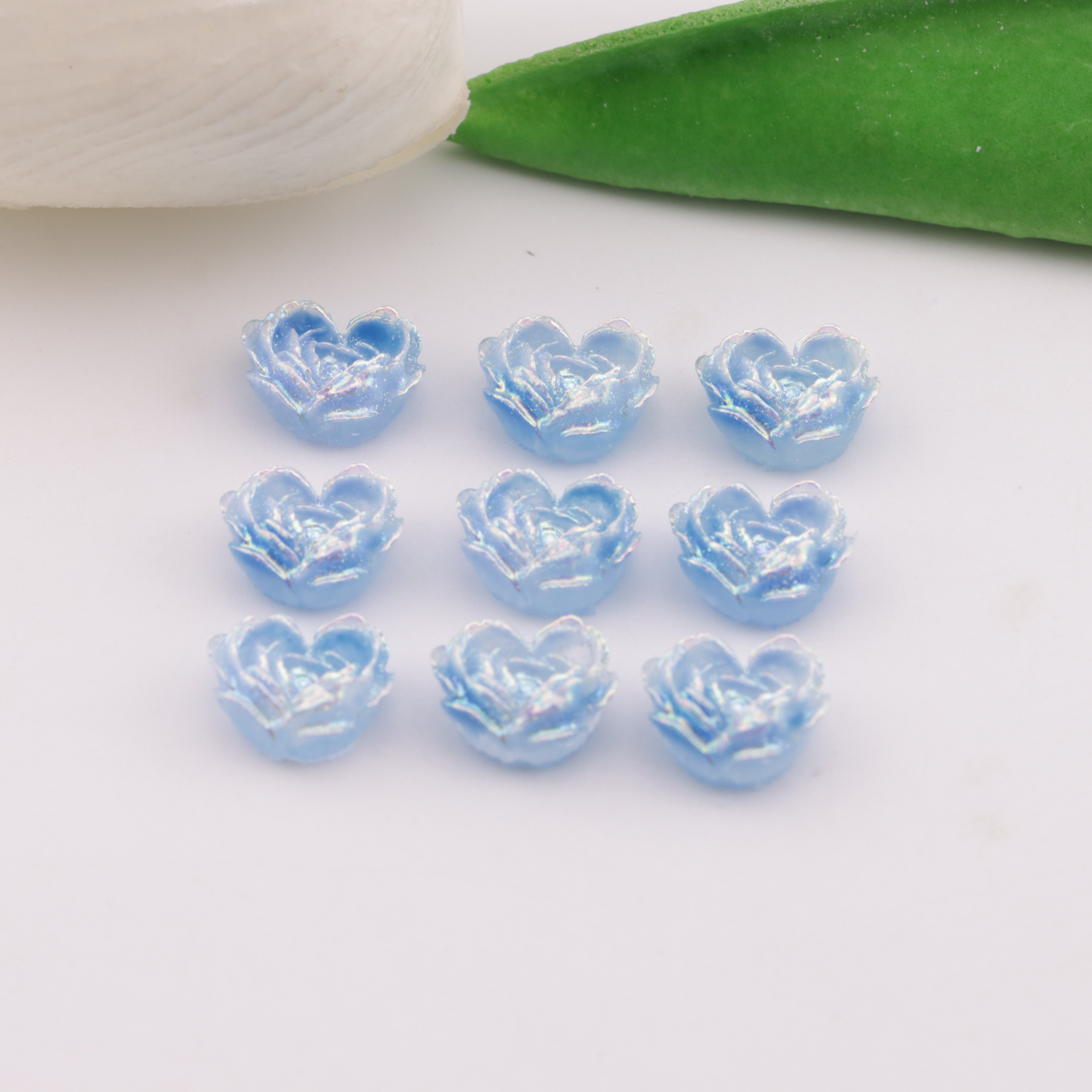 FS6353- About 9×10mm Uv Luminous Heart Soft Flower Charms Night - Glow Mother - of - Pearl Heart Soft Flower Patches Zoe's DIY Shop