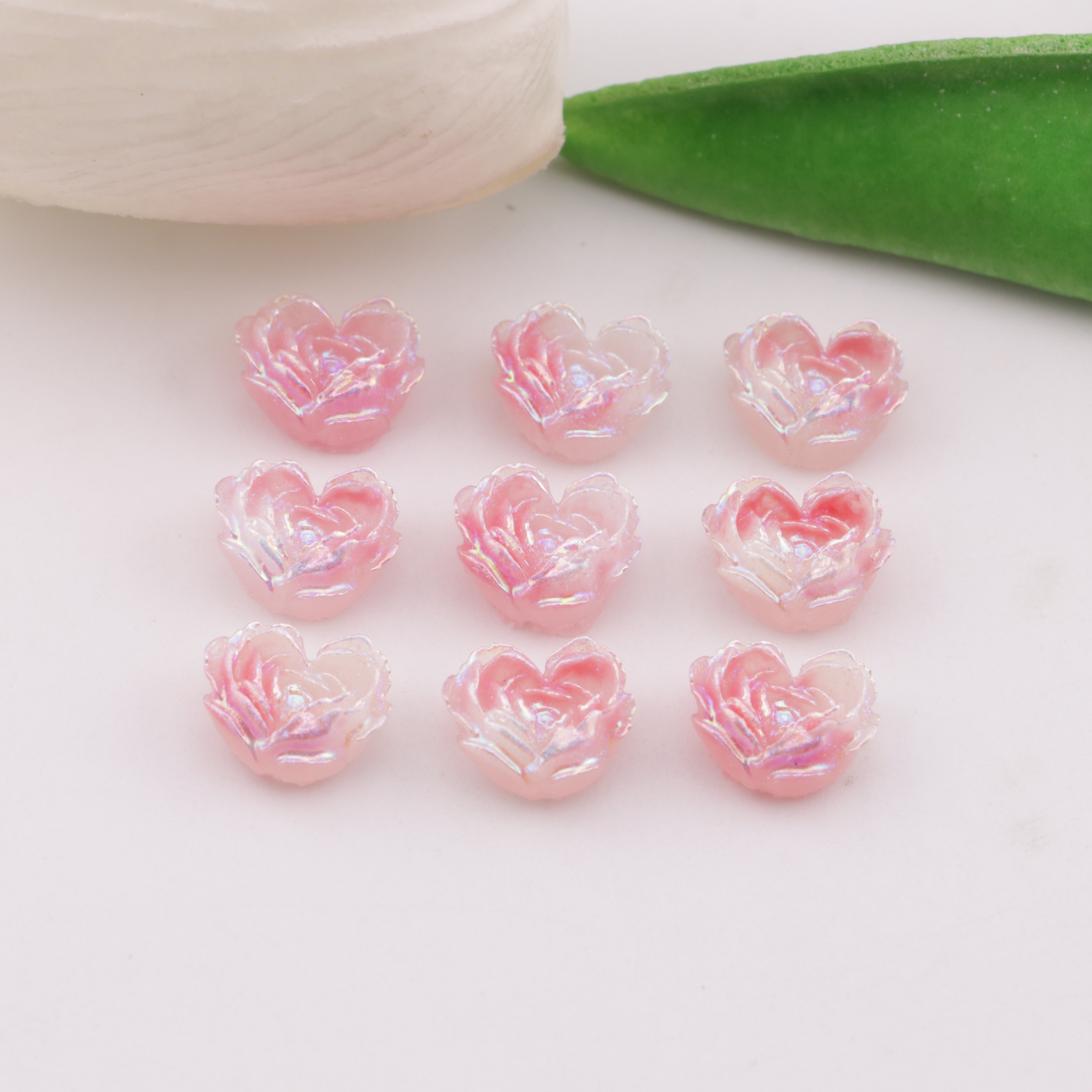 FS6353- About 9×10mm Uv Luminous Heart Soft Flower Charms Night - Glow Mother - of - Pearl Heart Soft Flower Patches Zoe's DIY Shop
