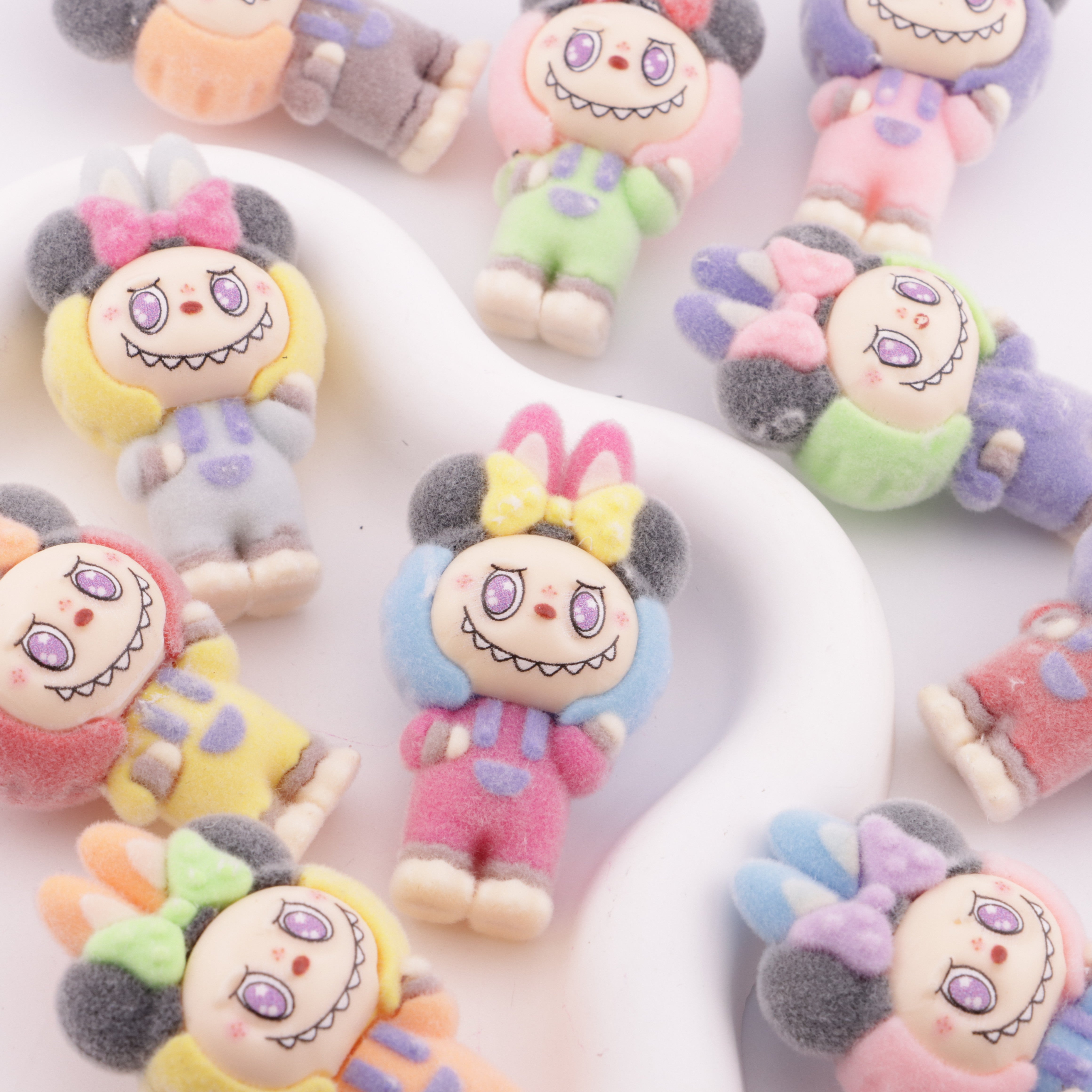 FS6373- 54×29mm Minnie Bows Labubu Beads Zoe's DIY Shop