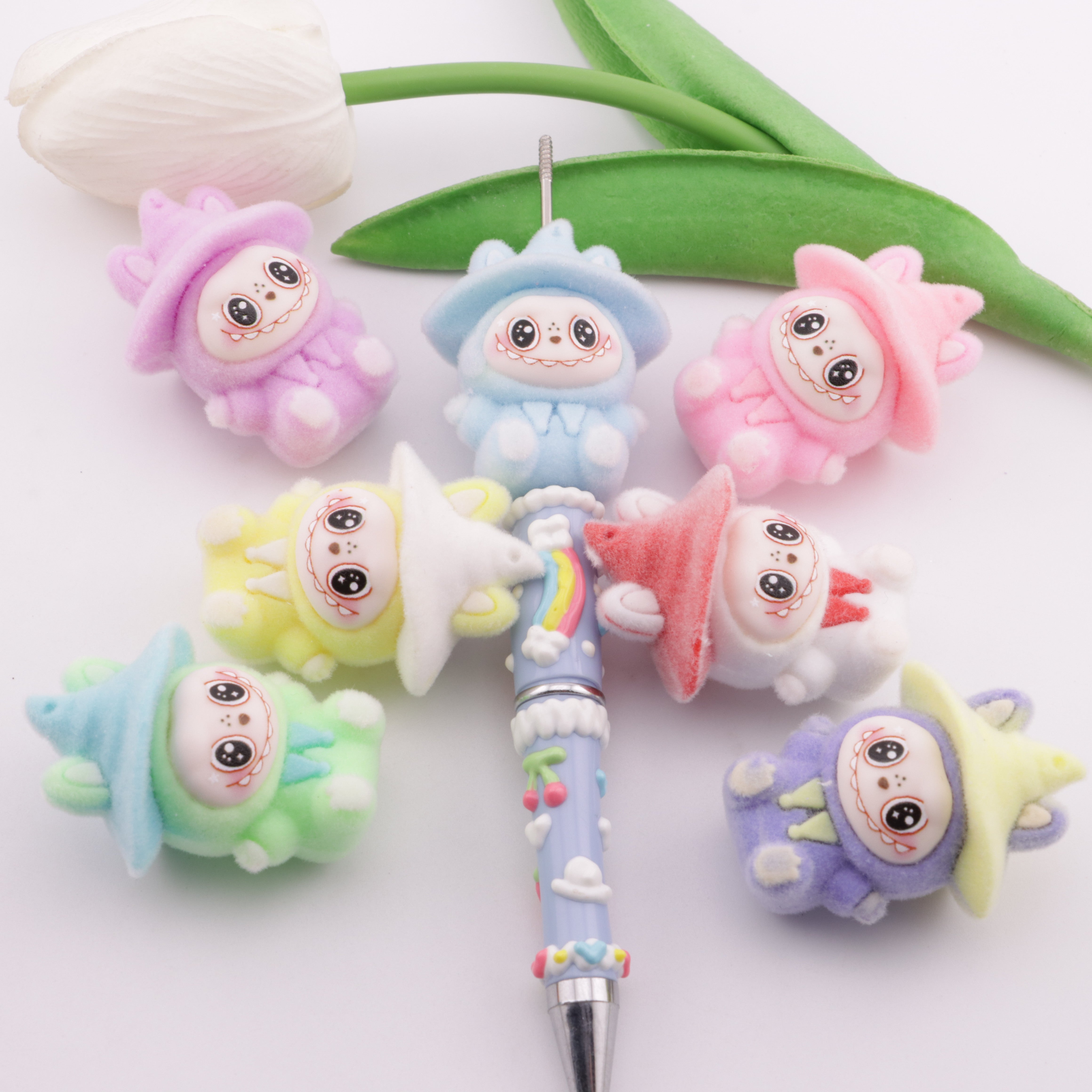 FS6378- 43×32Mm Hat Flocking Labubu Beads Zoe's DIY Shop