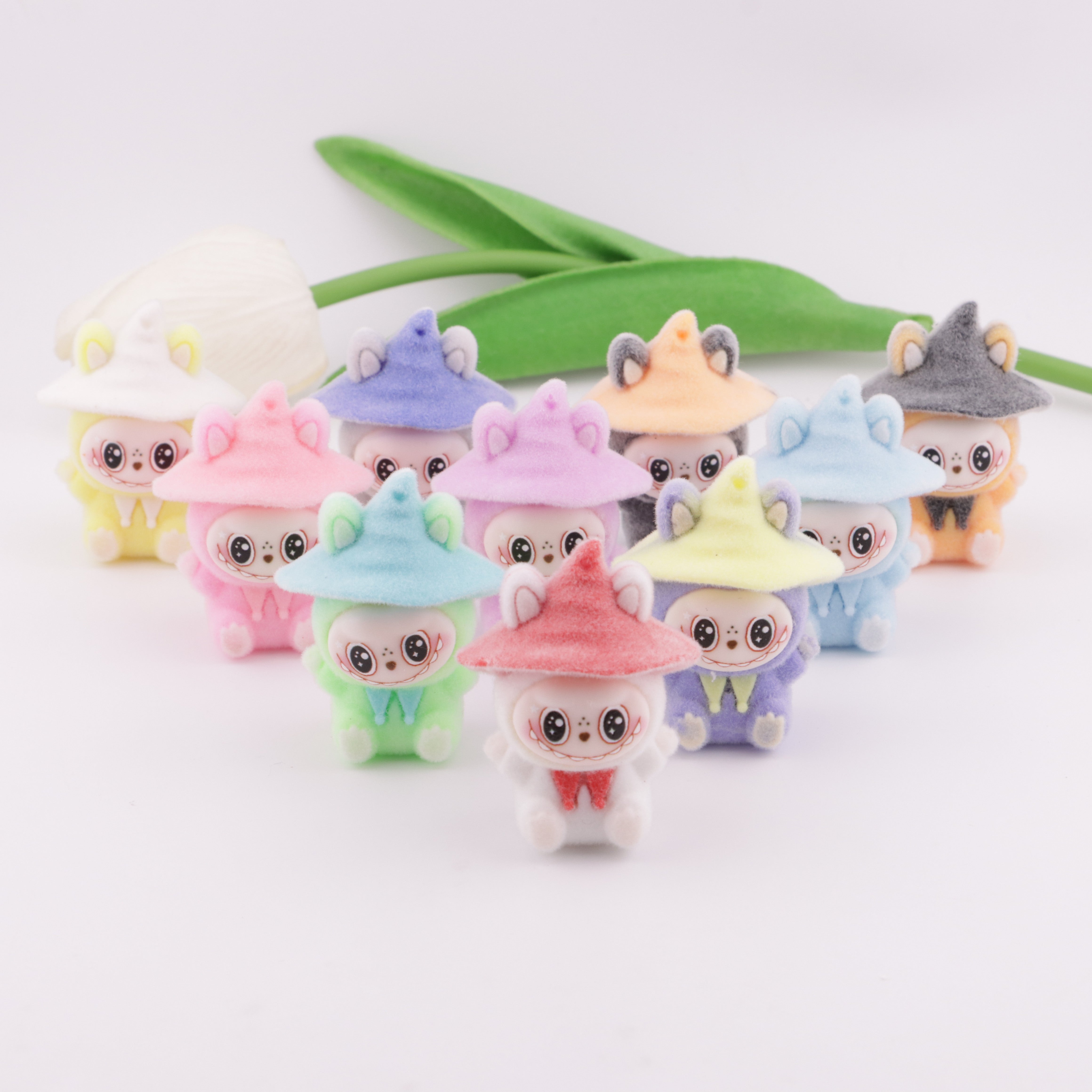 FS6378- 43×32Mm Hat Flocking Labubu Beads Zoe's DIY Shop