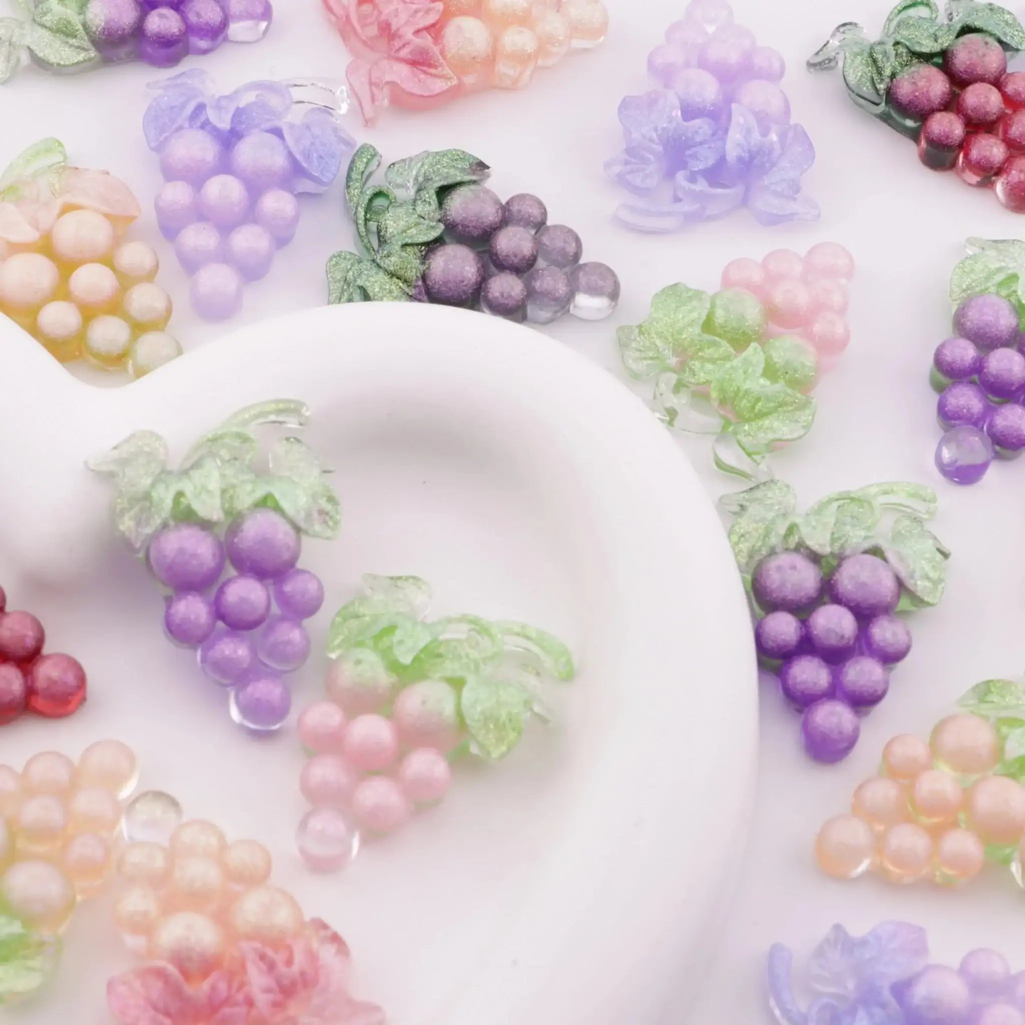 FS6384-35×26Mm Luminous Grape Charms -Zoe DIY Wholesale