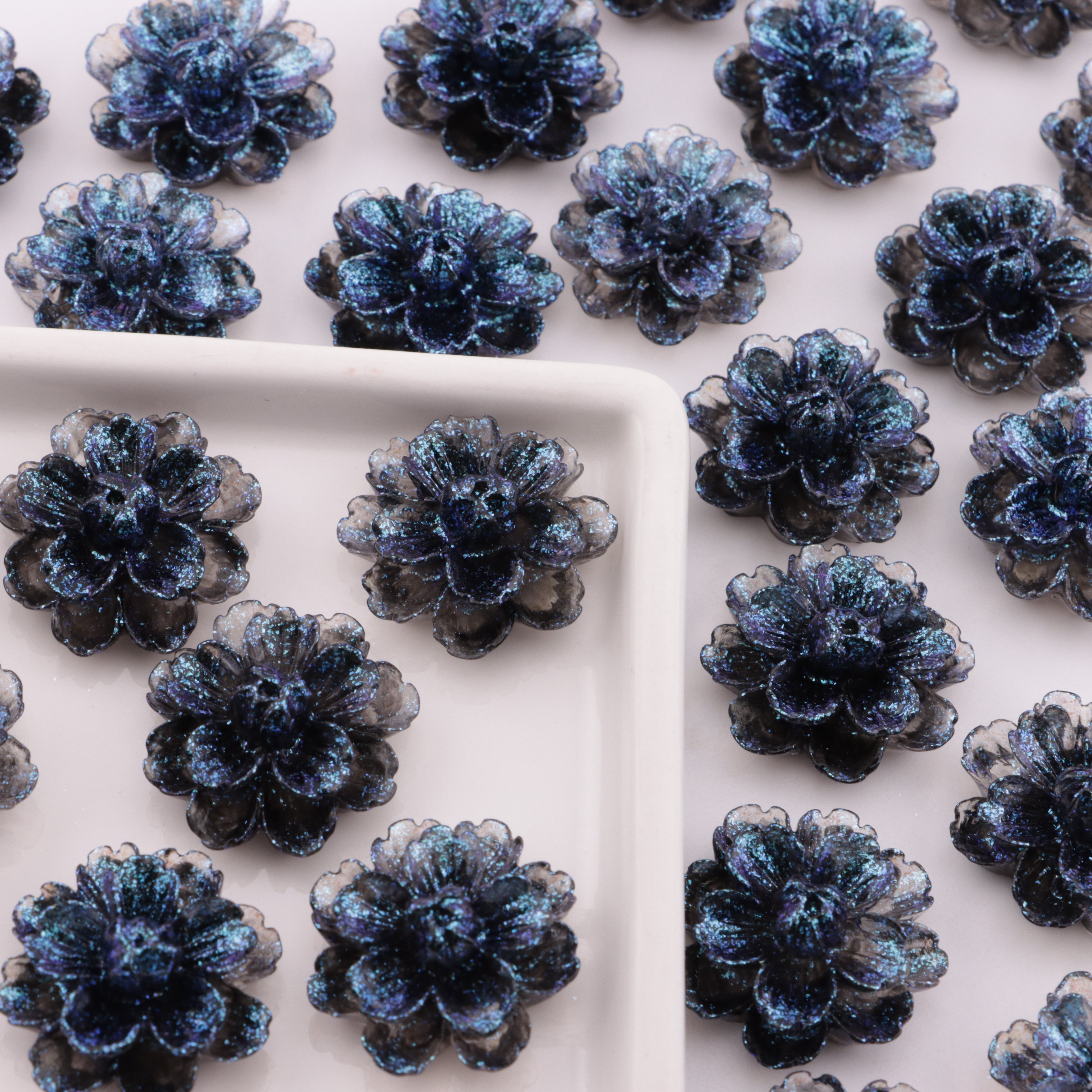 FS6385- 23mm Luminous Hibiscus Flower Charms Zoe's DIY Shop