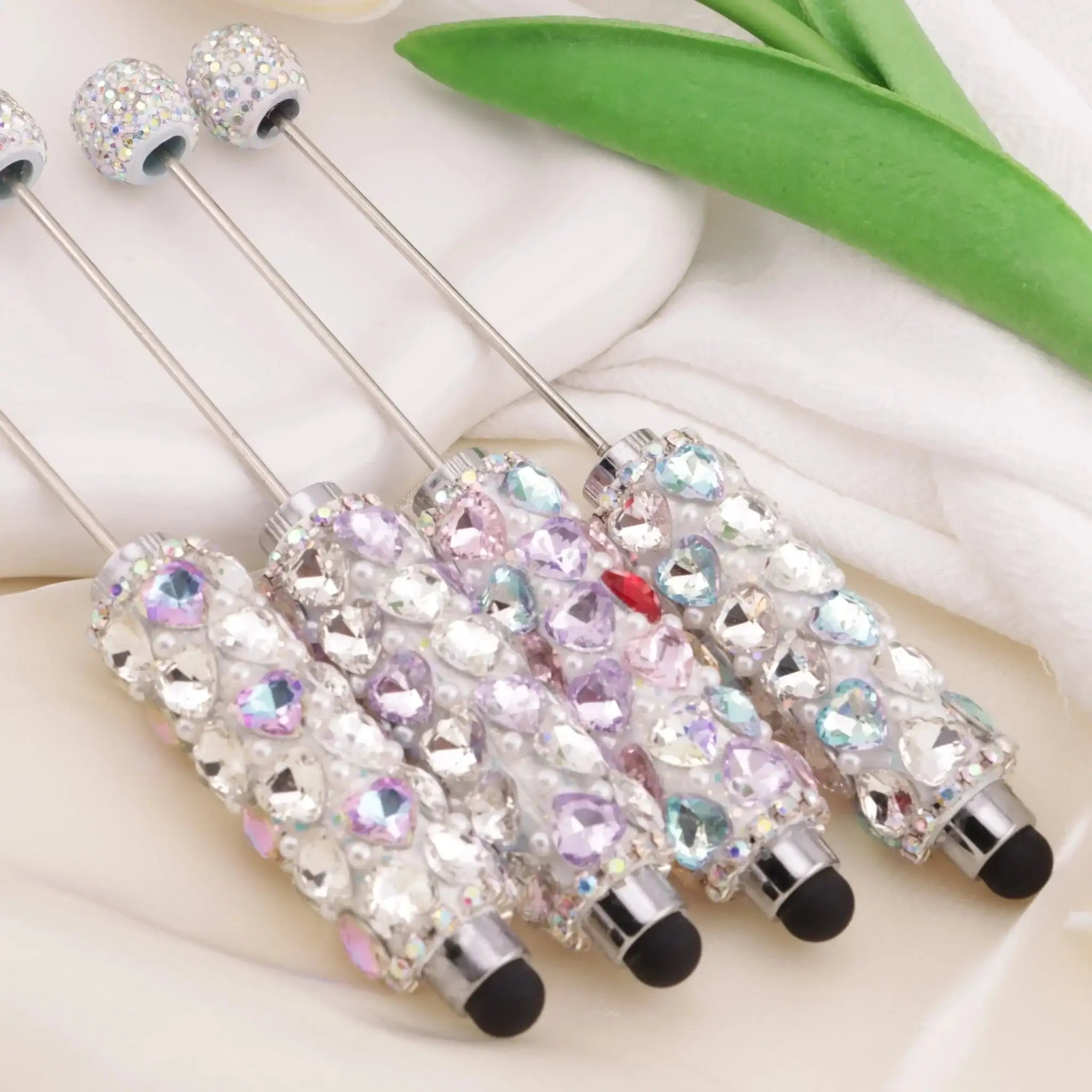 FS6396-Full Of Love Diamonds Beadable Stylus Pens Lovingly Heart - Shaped Diamond - Strung Bead Stylus Pens -Zoe DIY Wholesale